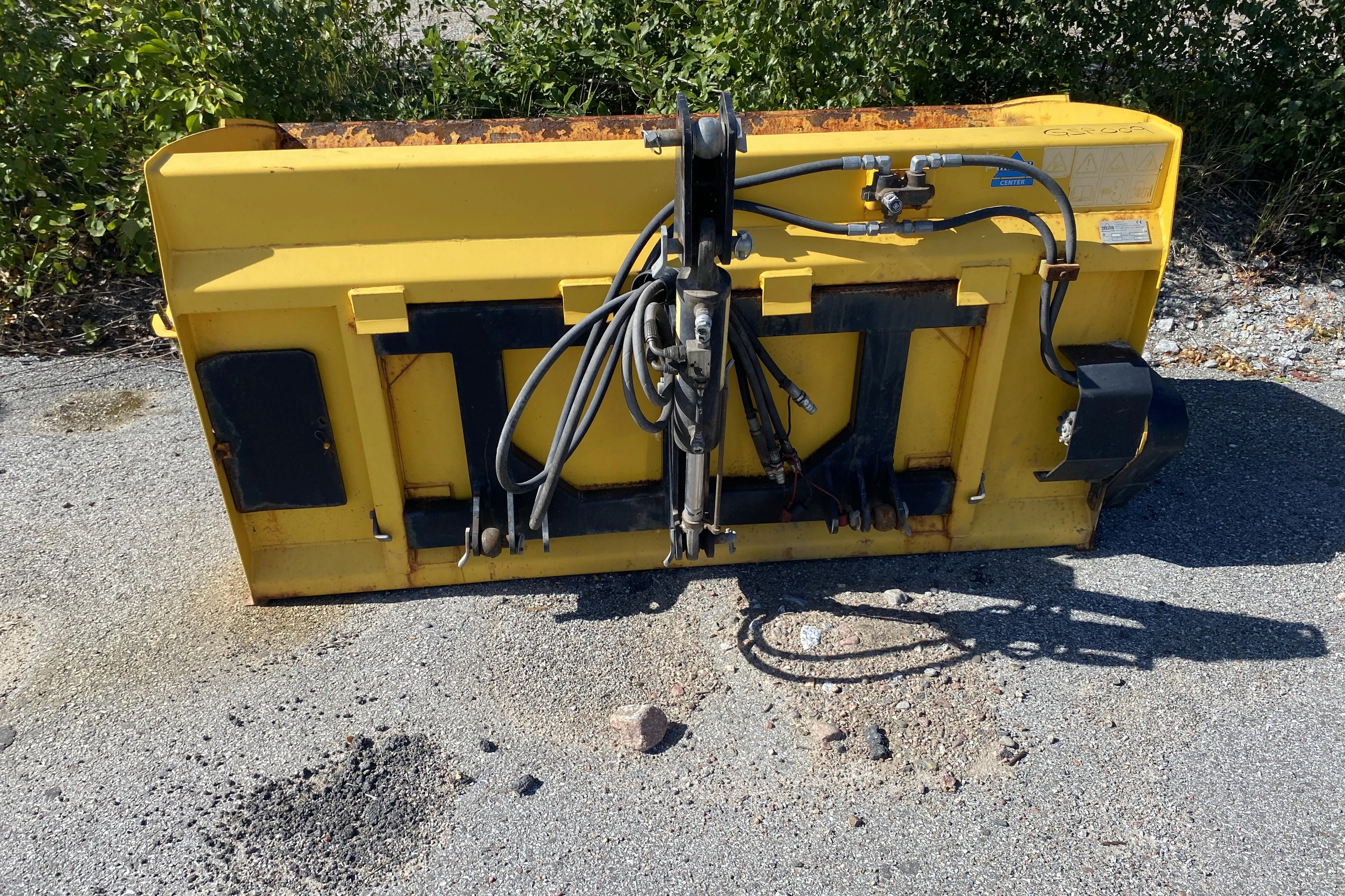 Presentation photo 2 of 8: Optimal SP1000 Sandspridare (till traktor) - 0 km
