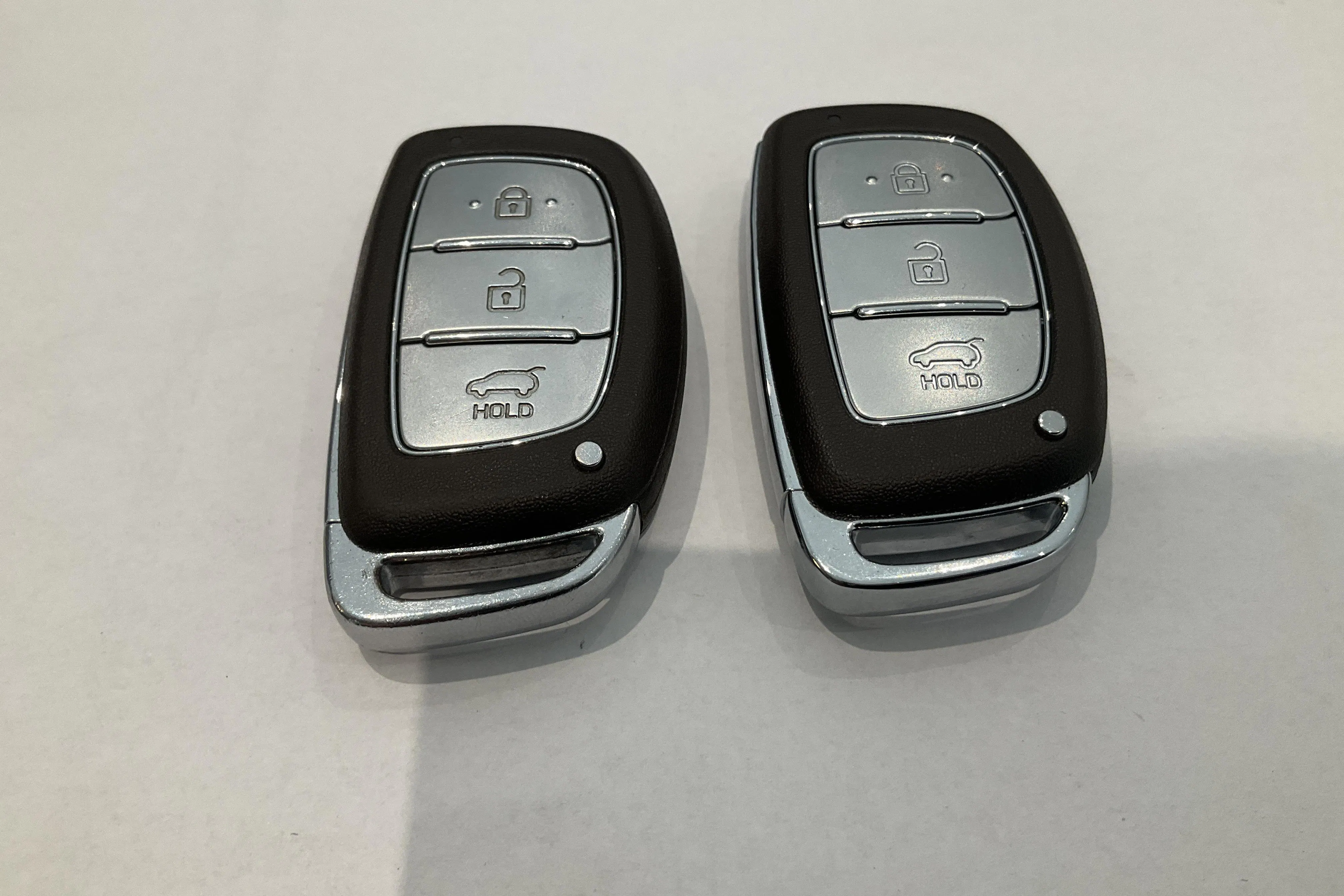 Presentation photo 17 of 17: Hyundai IONIQ Electric (120hk) - 18 160 km - Automatic - white - 2018