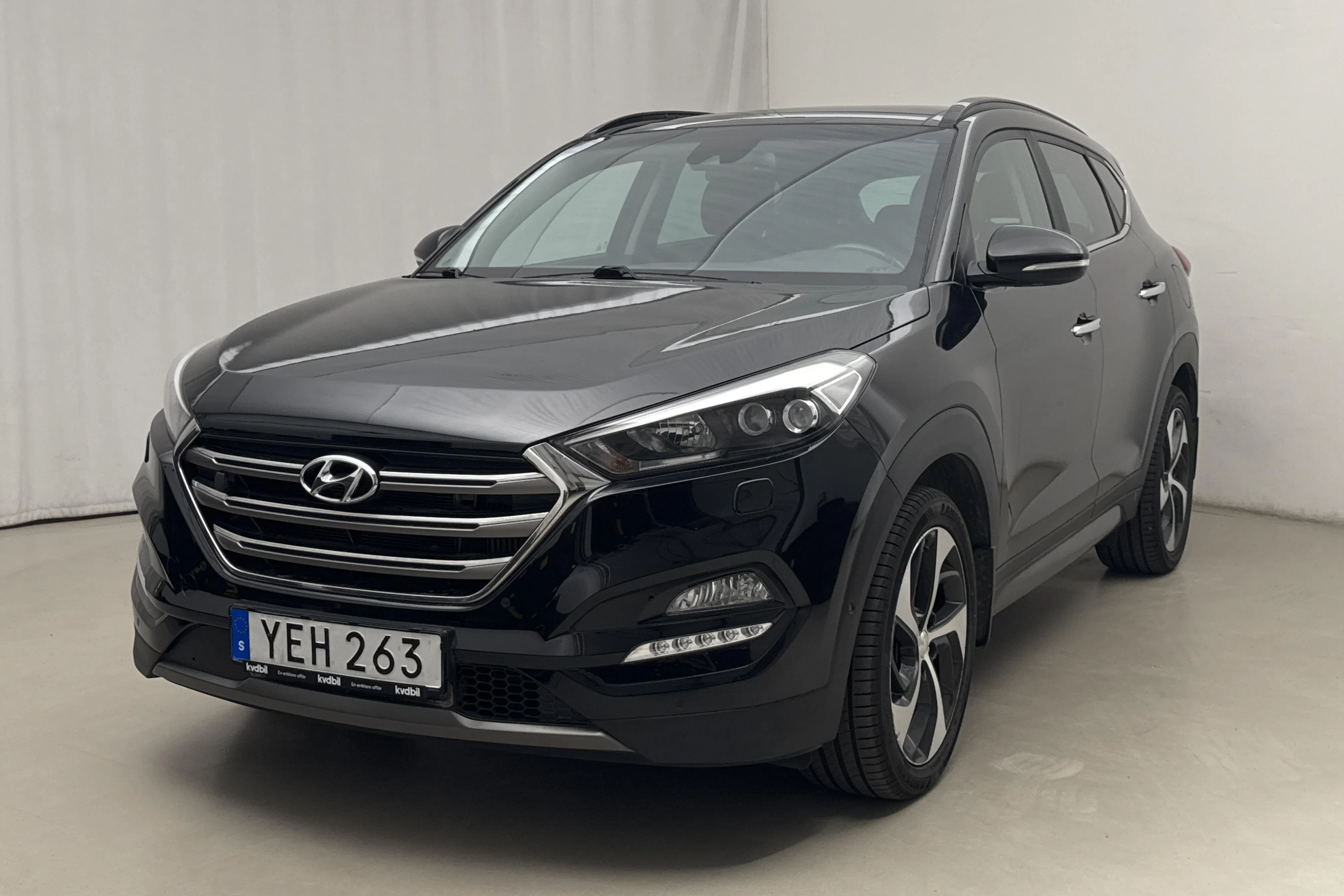 Presentation photo 1 of 17: Hyundai Tucson 2.0 D 4WD (184hk) - 154 790 km - Automatic - black - 2017