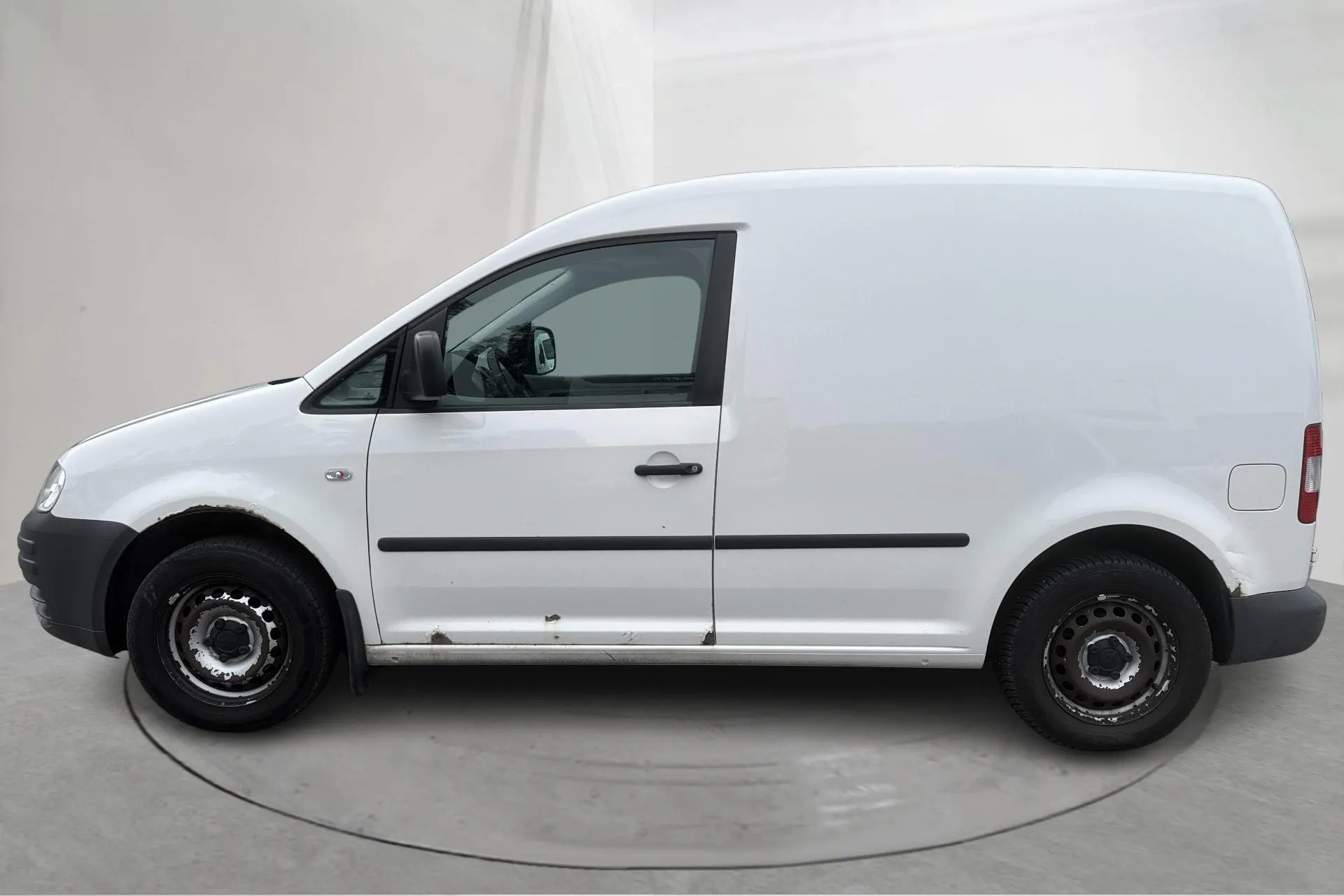 Presentation photo 2 of 16: VW Caddy 2.0 Ecofuel Skåp (109hk) - 168 590 km - Manual - white - 2010
