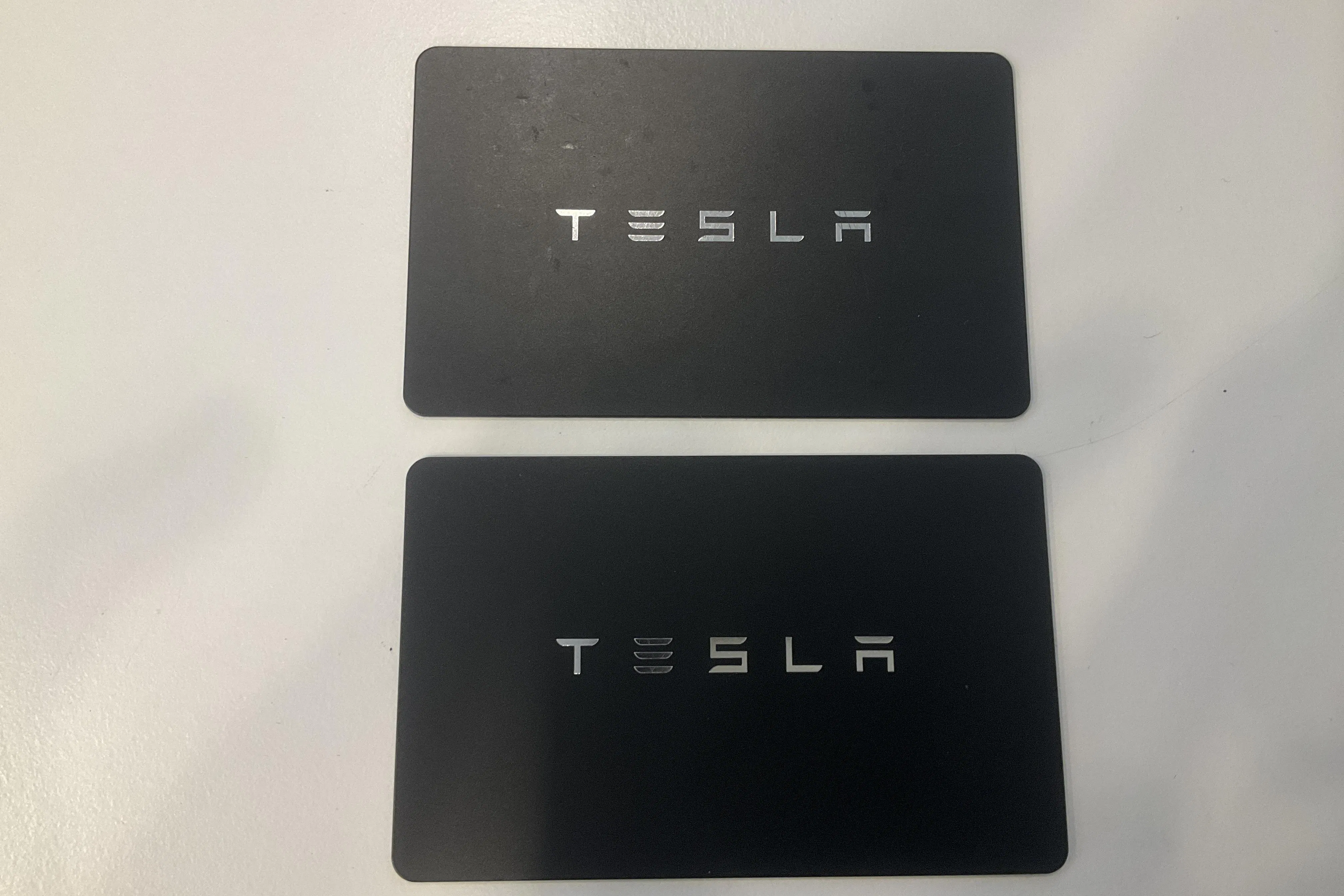 Presentationsfoto 24 av 24: Tesla Model Y Long Range Dual Motor AWD - 3 947 mil - Automat - röd - 2024
