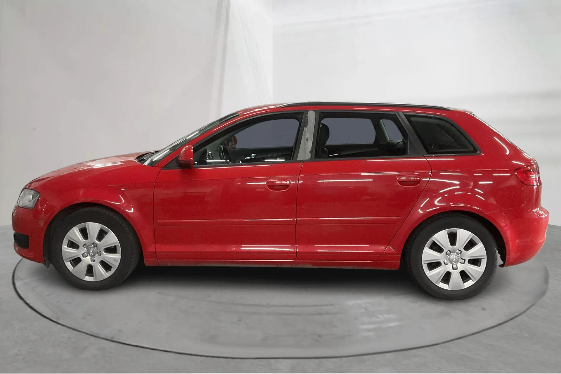 Presentation photo 2 of 14: Audi A3 1.9 TDI Sportback (105hk) - 154 450 km - Manual - red - 2009