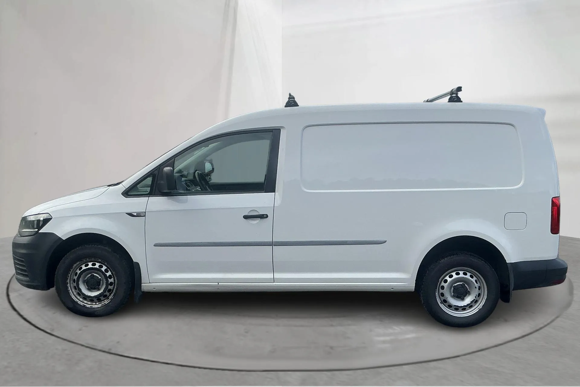 Presentation photo 2 of 16: VW Caddy 2.0 TDI Maxi Skåp 4MOTION (122hk) - 172 090 km - Manual - white - 2018