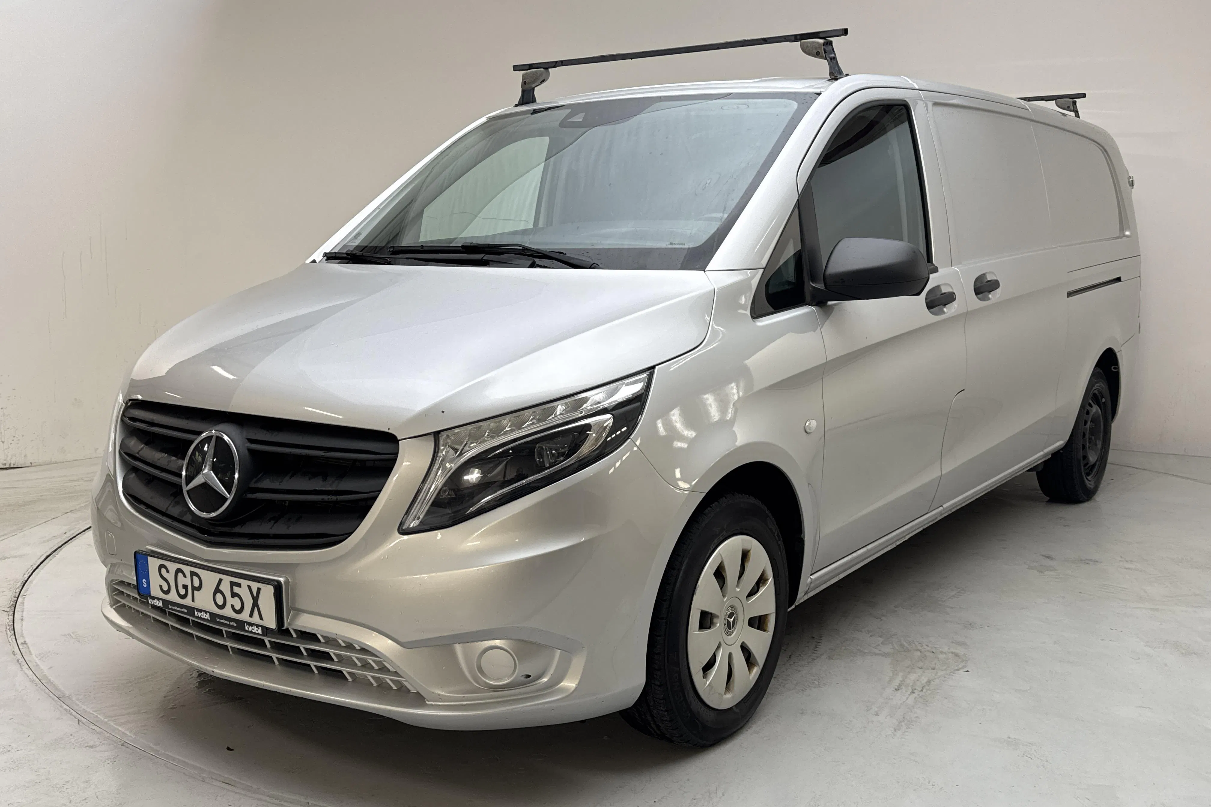 Presentationsfoto 1 av 12: Mercedes Vito 116 CDI W640 (163hk) - 14 190 mil - Automat - silver - 2021