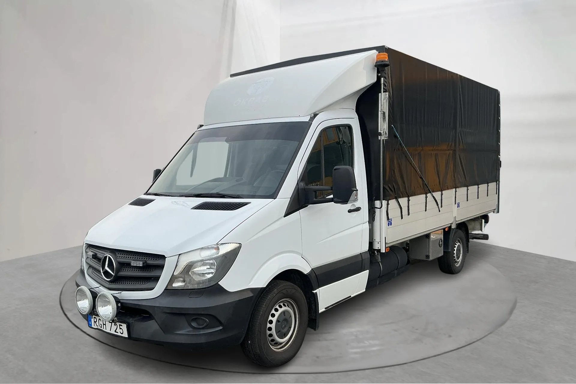 Presentation photo 1 of 14: Mercedes Sprinter 316 NGT (156hk) - 173 520 km - Manual - white - 2017
