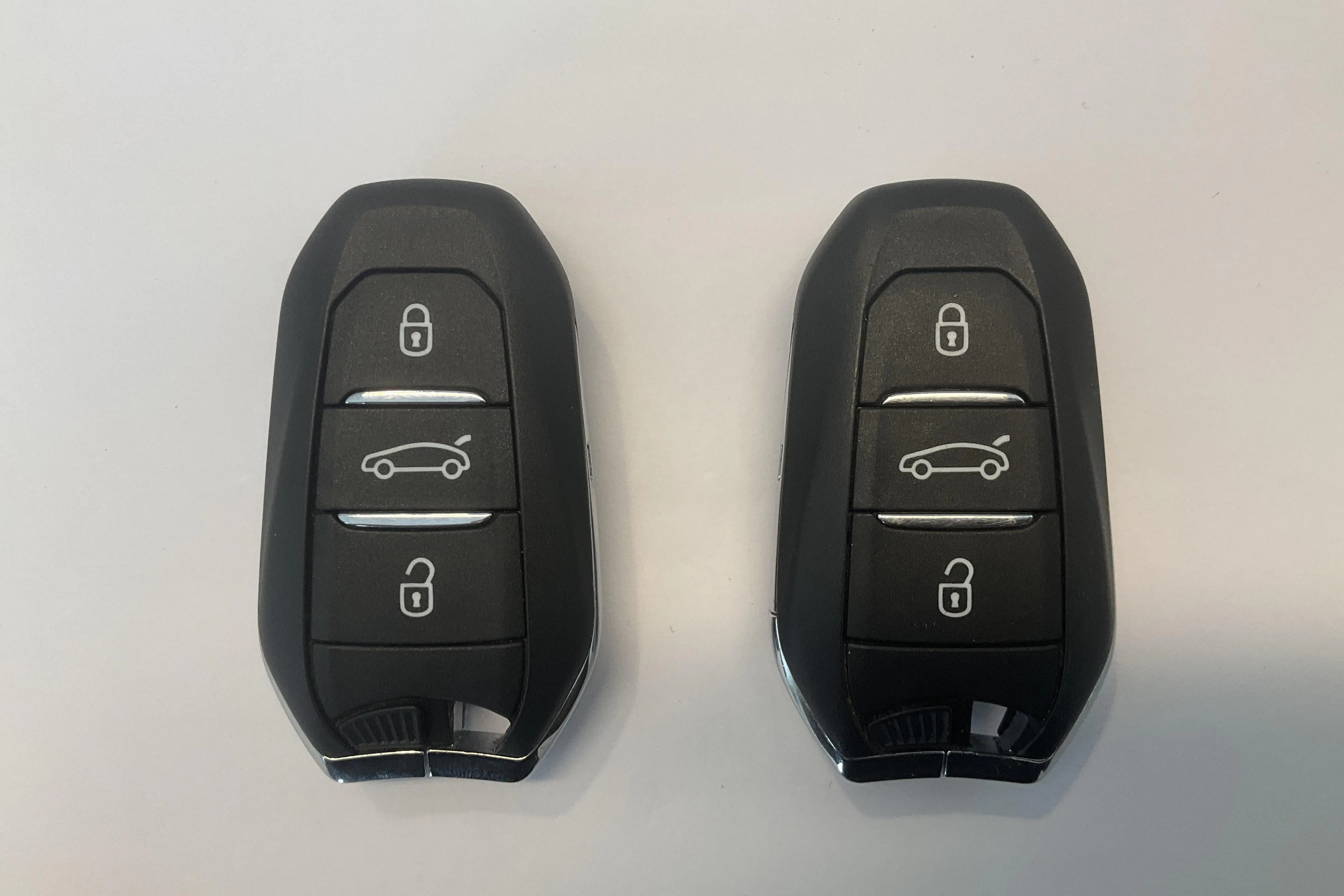 Presentationsfoto 15 av 15: Peugeot 308 1.2 PureTech SW (130hk) - 4 008 mil - Automat - grå - 2023