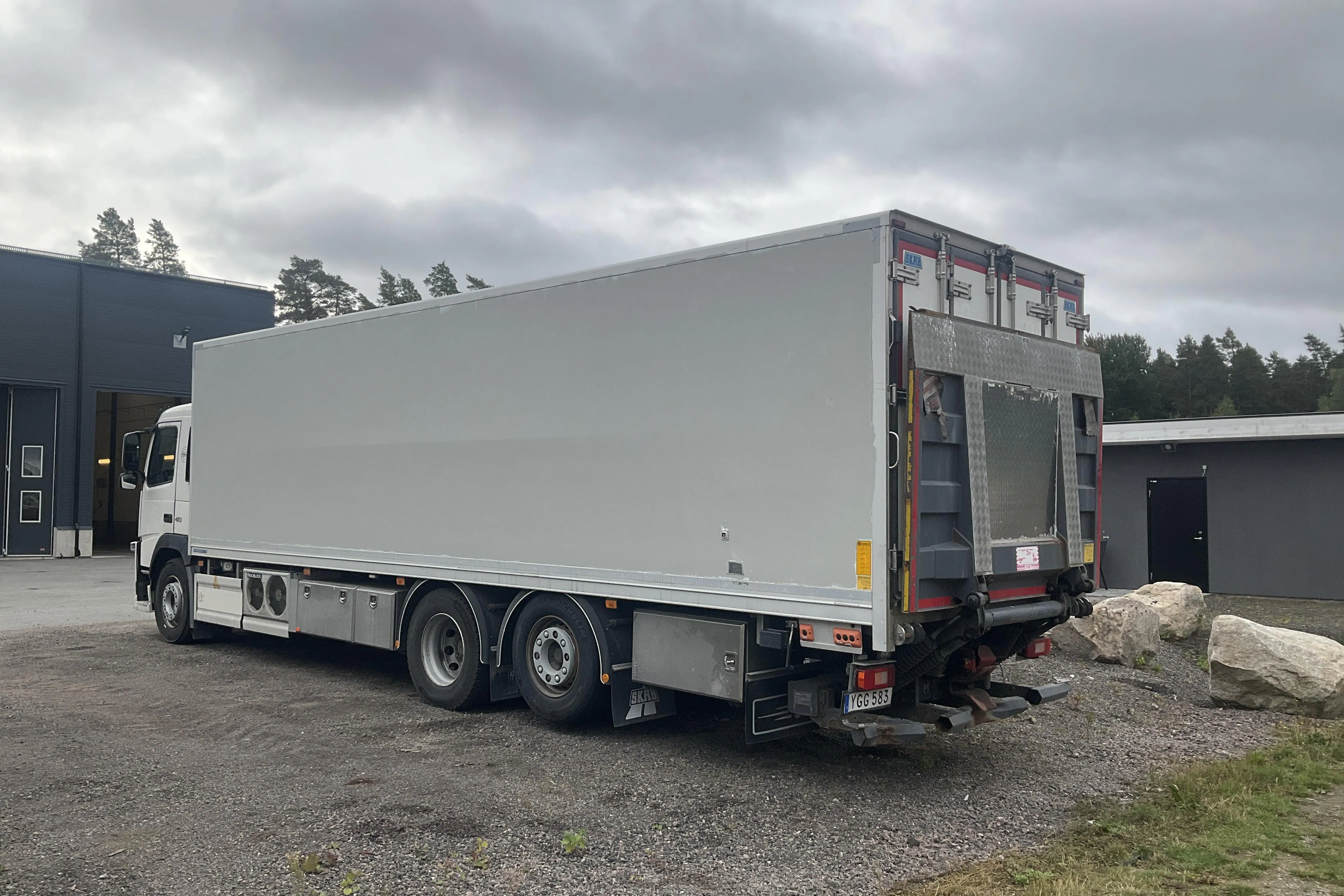 Presentation photo 2 of 37: VOLVO FM410 - 554 159 km - Automatic - 2017