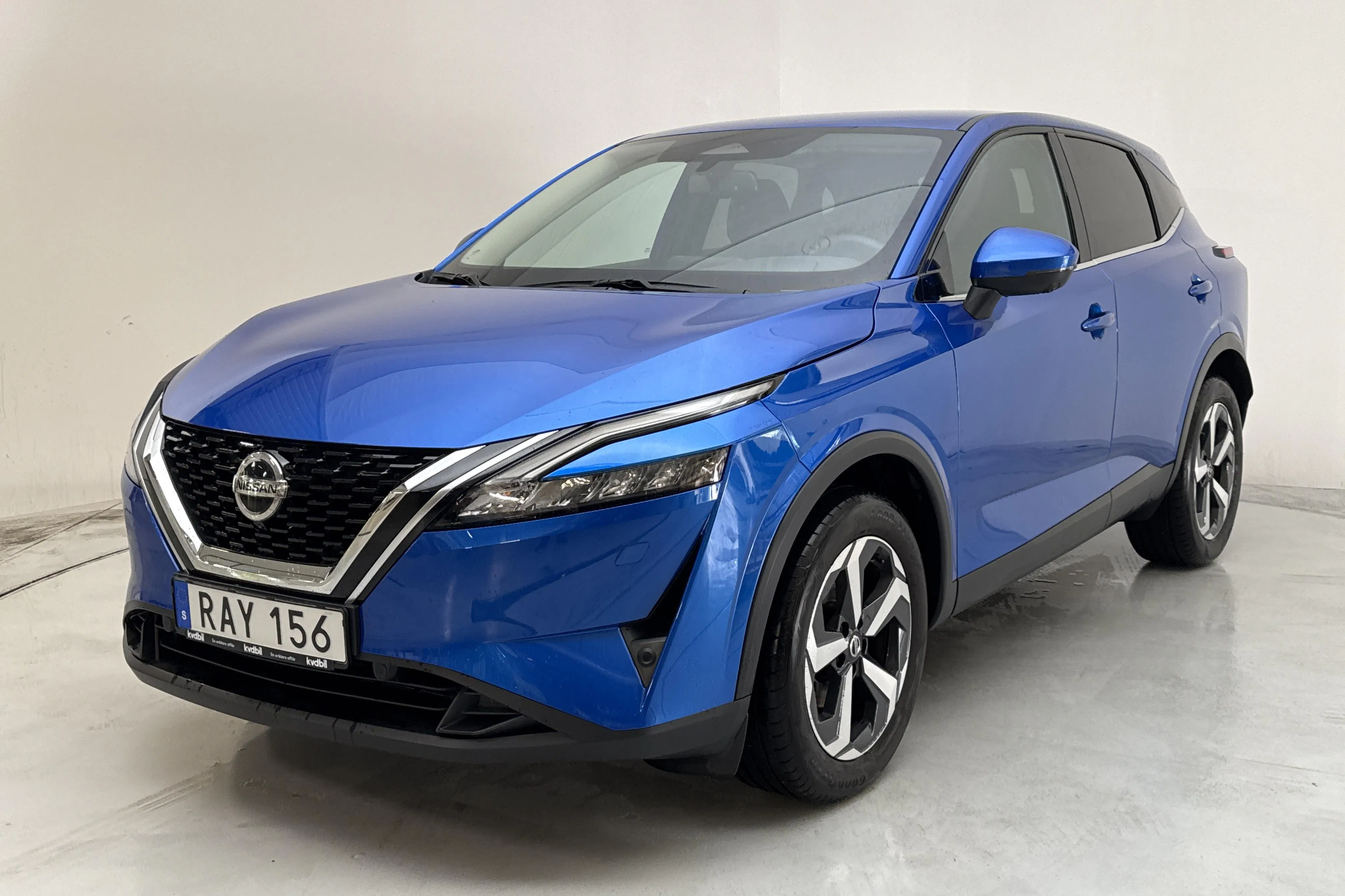Presentation photo 1 of 13: Nissan Qashqai 1.3 MHEV (158hk) - 36 150 km - Automatic - blue - 2022