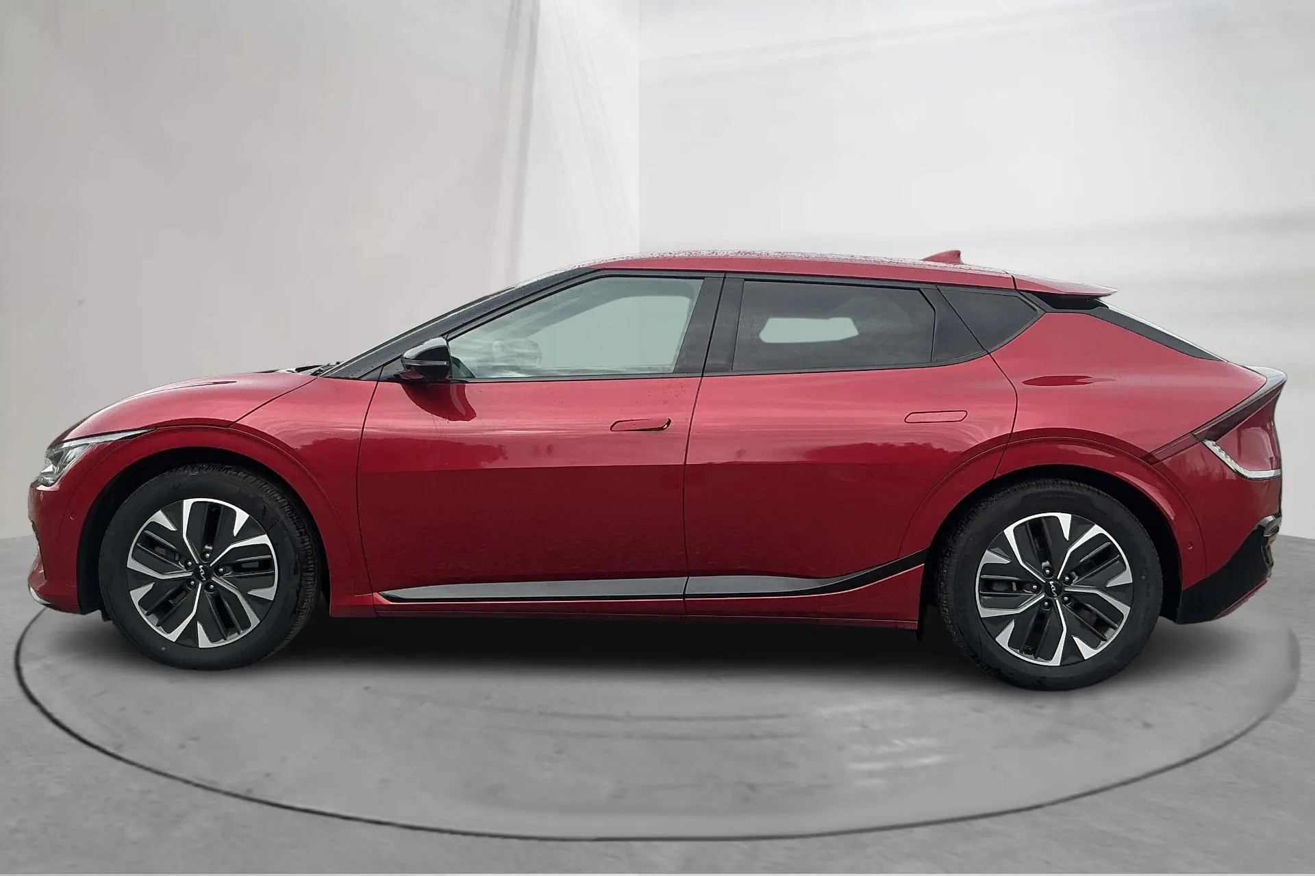 Presentation photo 2 of 17: KIA EV6 AWD (325hk) - 60 150 km - Automatic - red - 2024