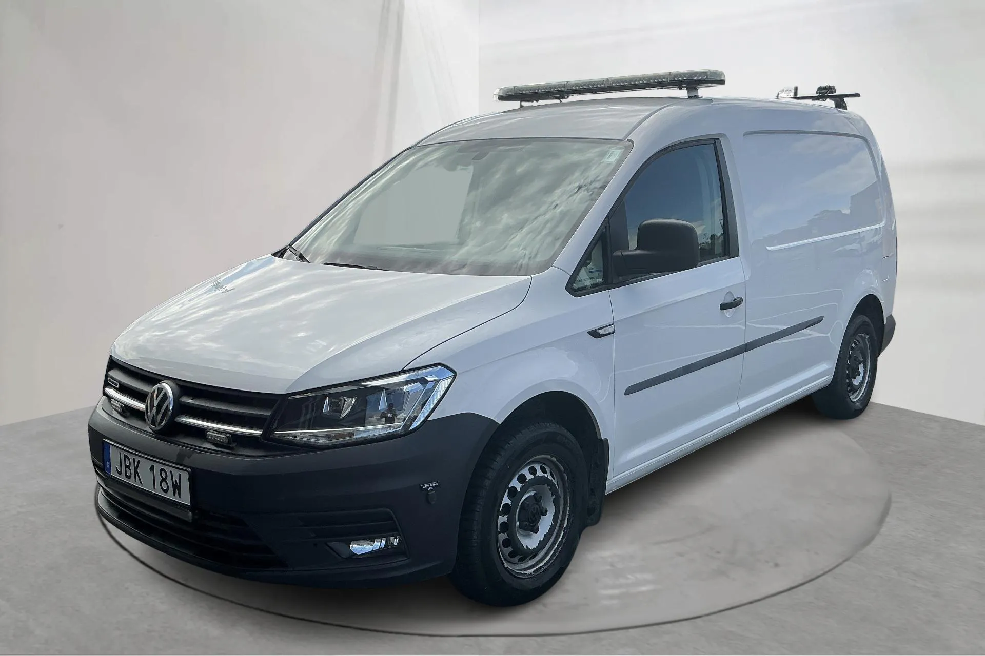 Presentation photo 1 of 16: VW Caddy 1.4 TGI Maxi Skåp (110hk) - 41 430 km - Manual - white - 2020