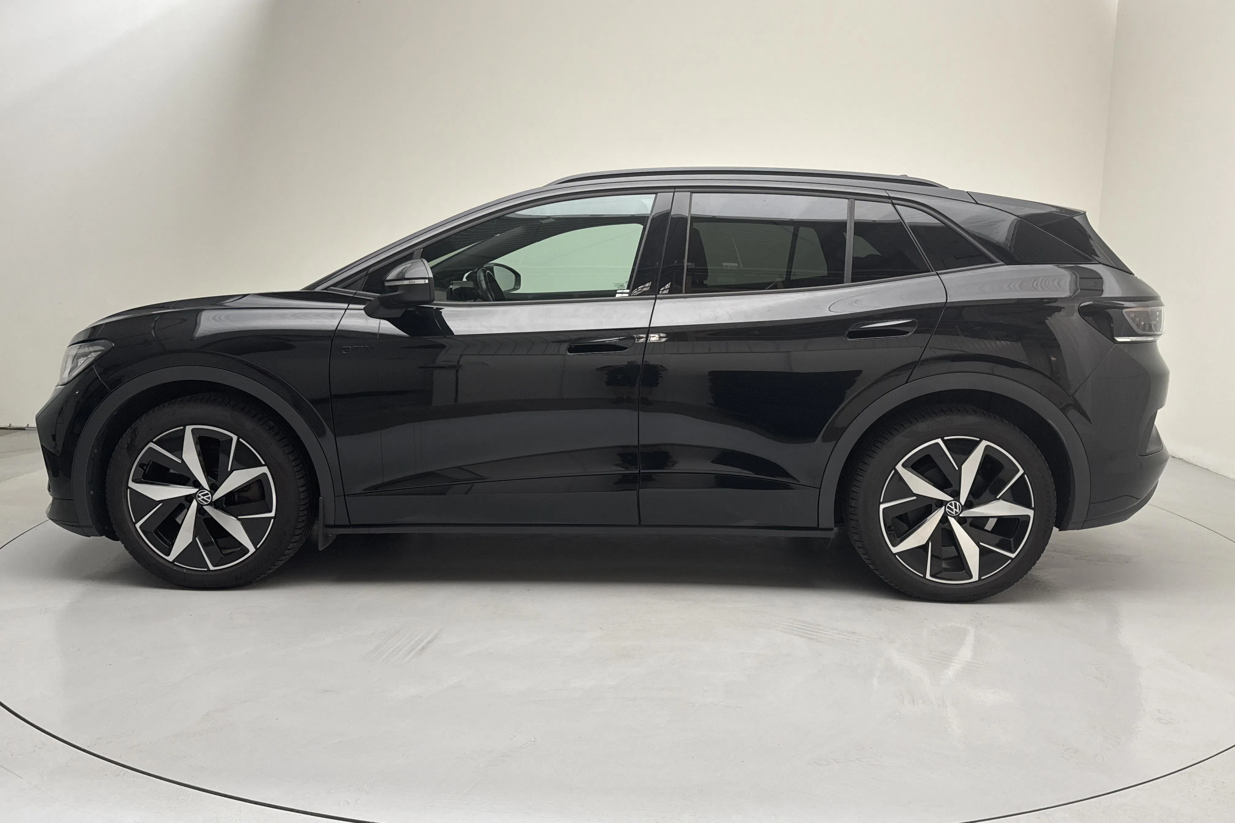 Presentation photo 2 of 18: VW ID.4 GTX 77kWh AWD (299hk) - 53 000 km - Automatic - black - 2023