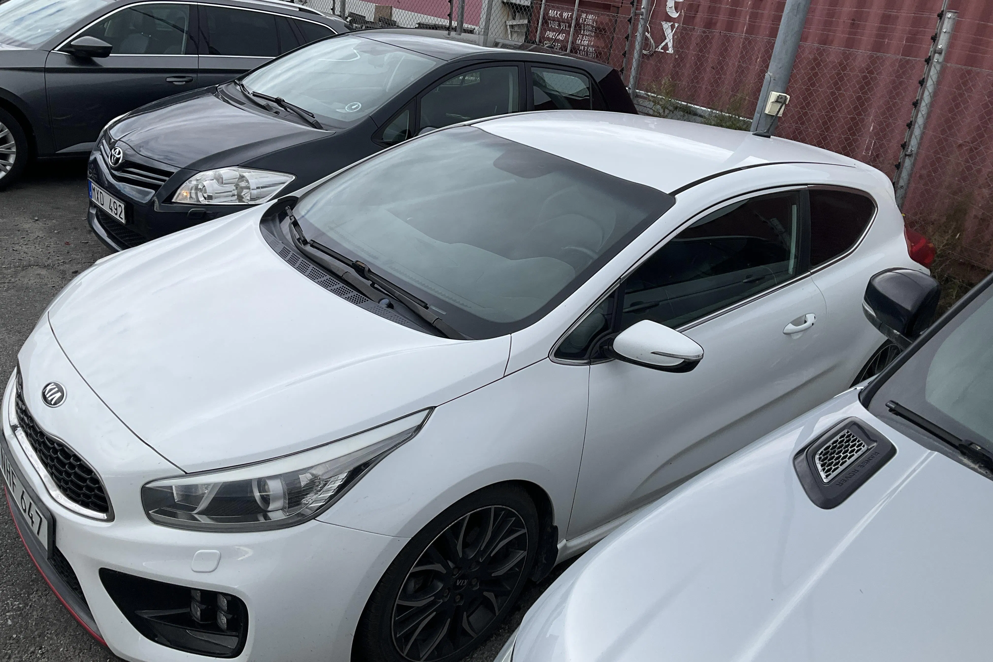 Presentationsfoto 2 av 12: KIA PRO_Cee'd GT 1.6 3dr (204hk) - 17 278 mil - Manuell - vit - 2014