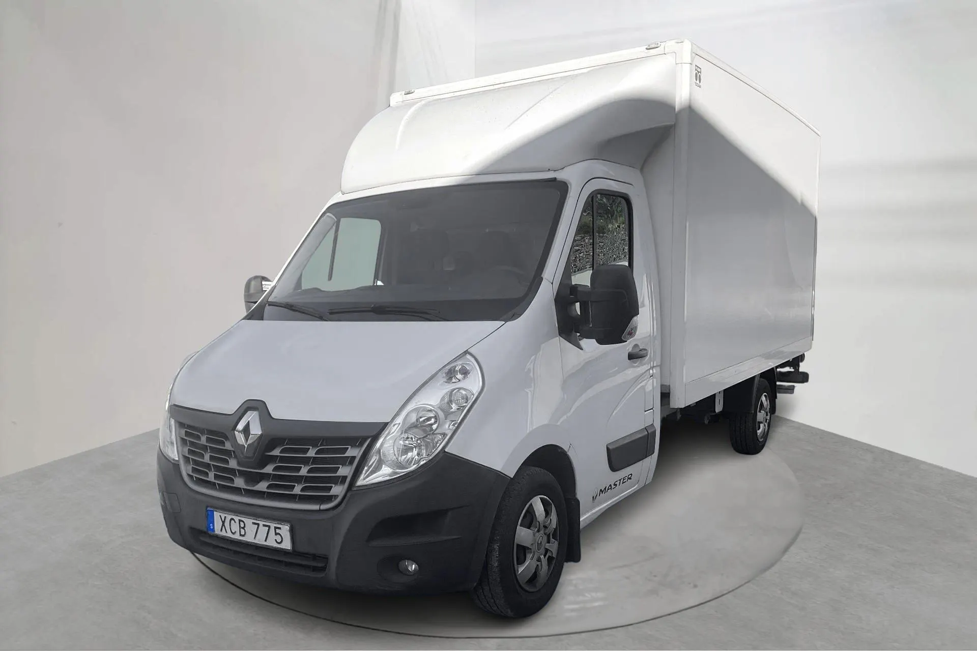 Presentationsfoto 1 av 36: Renault Master 2.3 dCi Volymskåp 2WD (145hk) - 8 124 mil - Manuell - vit - 2019