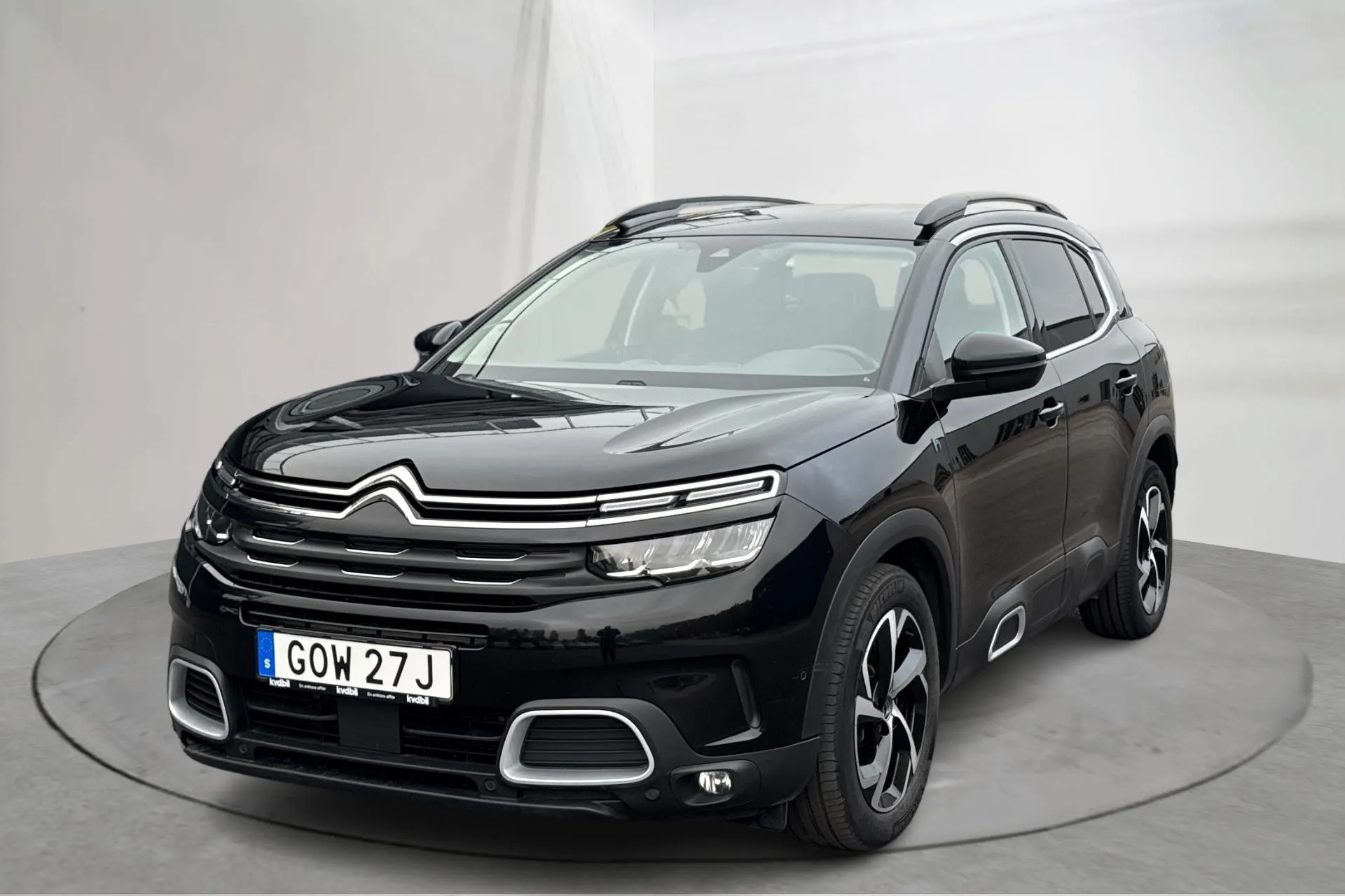 Presentationsfoto 1 av 17: Citroën C5 Aircross PHEV e-EAT (225hk) - 6 709 mil - Automat - svart - 2021