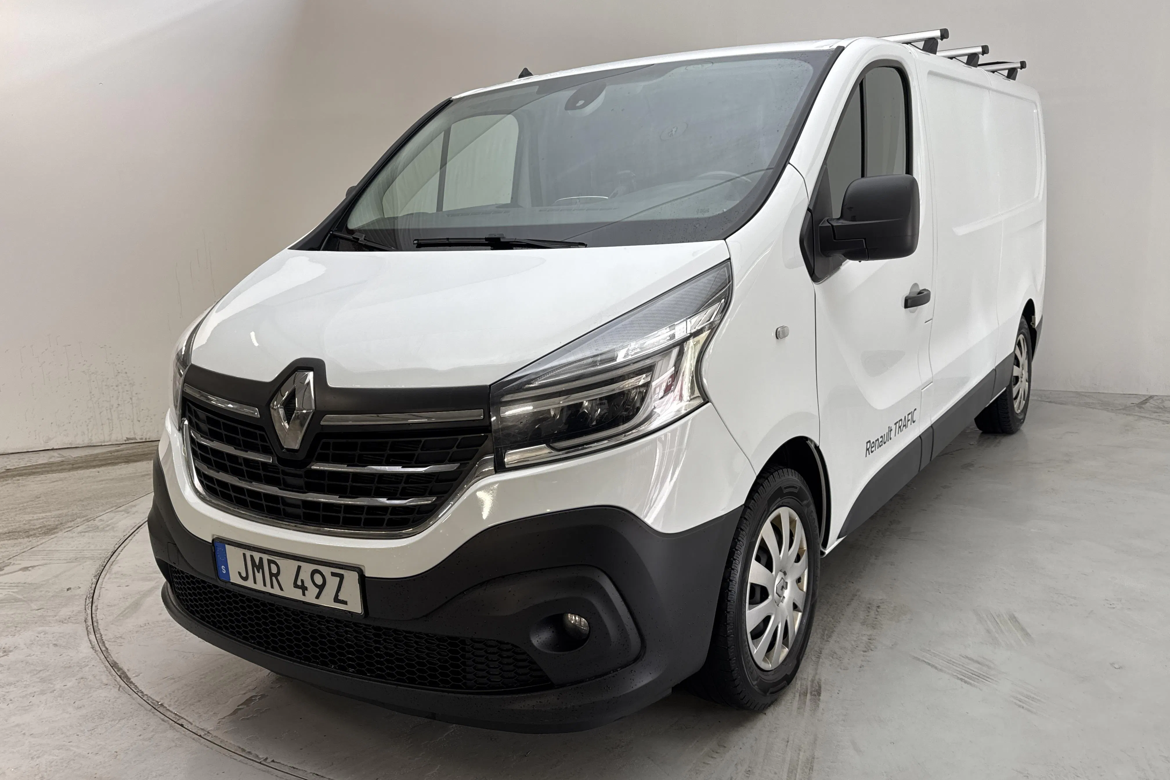Presentation photo 1 of 14: Renault Trafic 2.0 dCi Skåp (145hk) - 75 200 km - Automatic - white - 2020