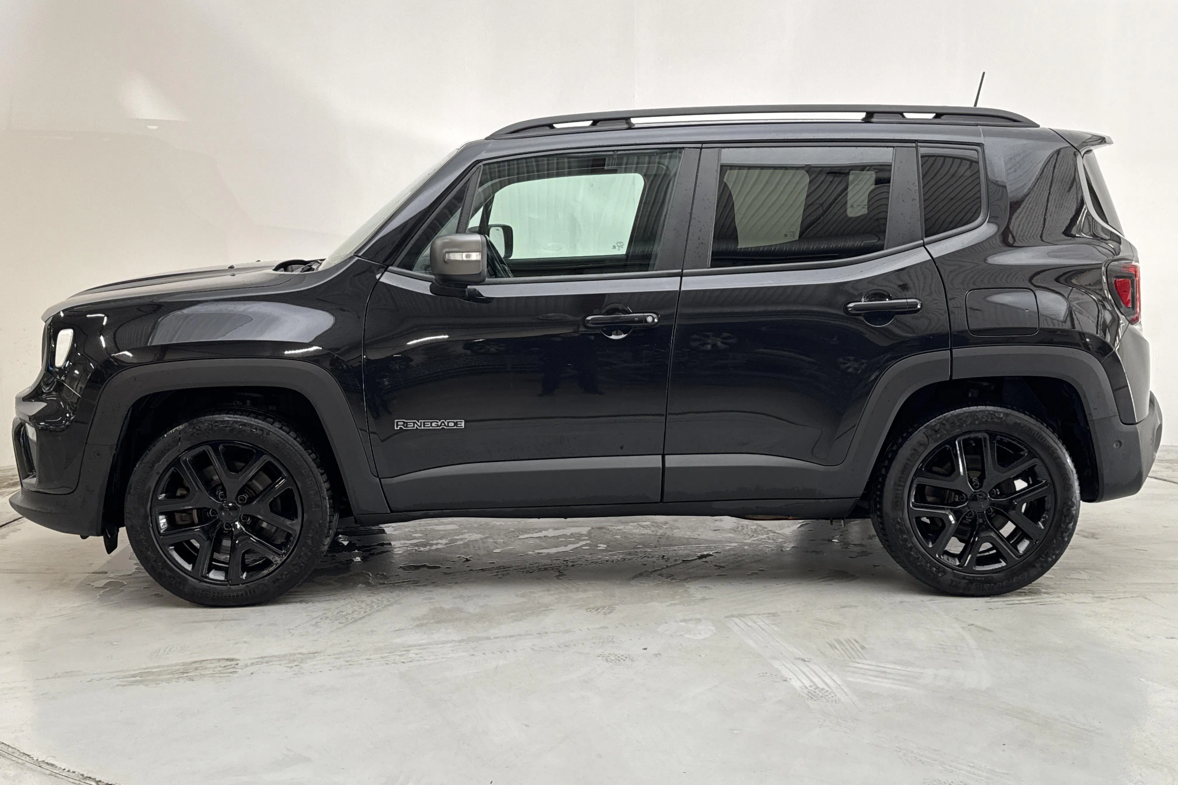 Presentation photo 2 of 15: Jeep Renegade 1.3 PHEV 4WD (190hk) - 87 030 km - Automatic - black - 2020