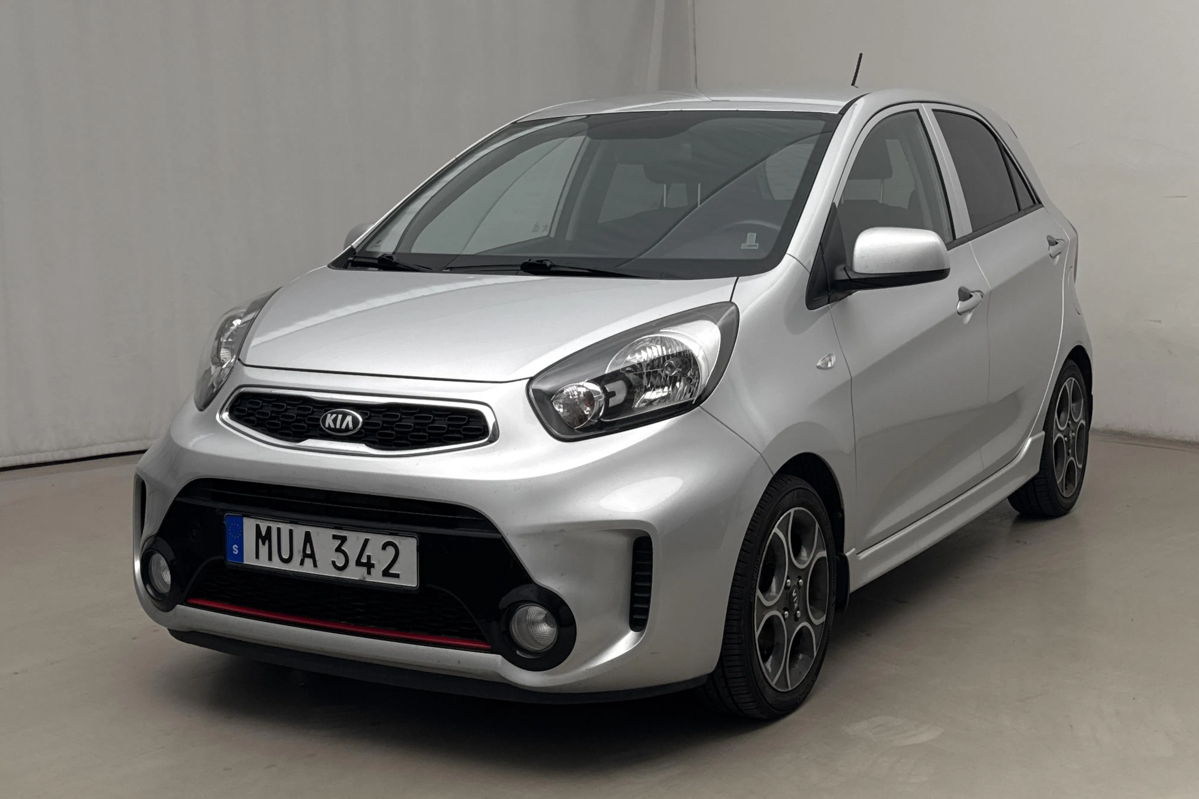 Presentationsfoto 1 av 15: KIA Picanto 1.0 5dr (69hk) - 7 637 mil - Manuell - grå - 2016
