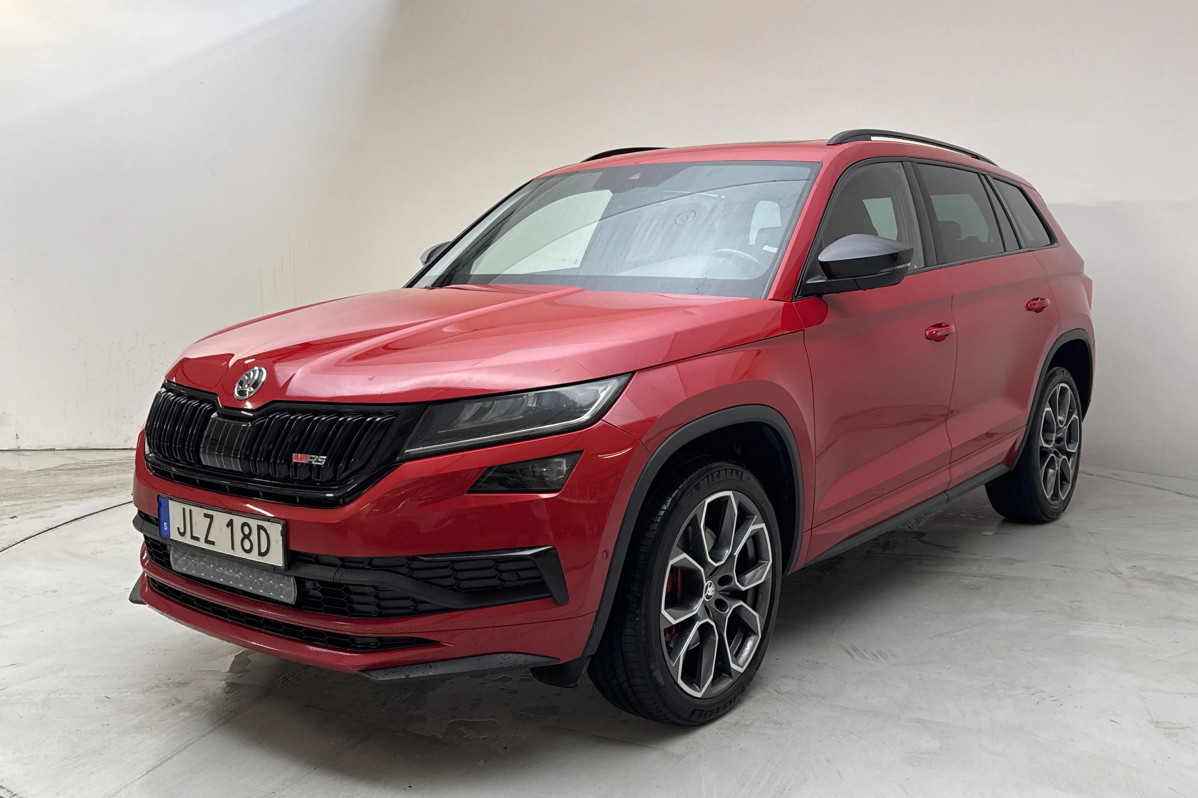 Presentation photo 1 of 18: Skoda Kodiaq RS TDI 4X4 (240hk) - 229 610 km - Automatic - red - 2019