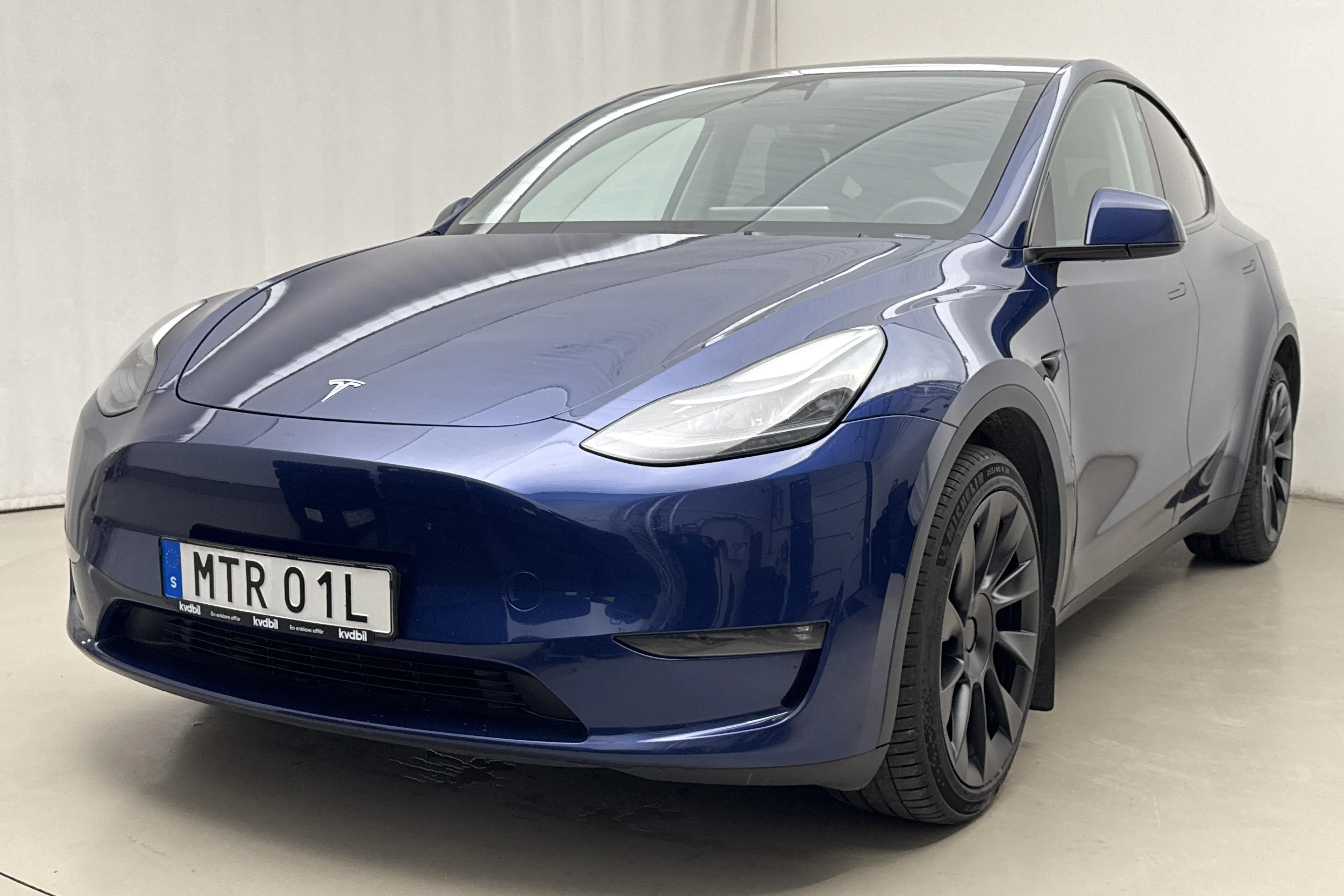 Tesla Model Y Long Range Dual Motor AWD på auktion i Åkersberga hos Kvdbil