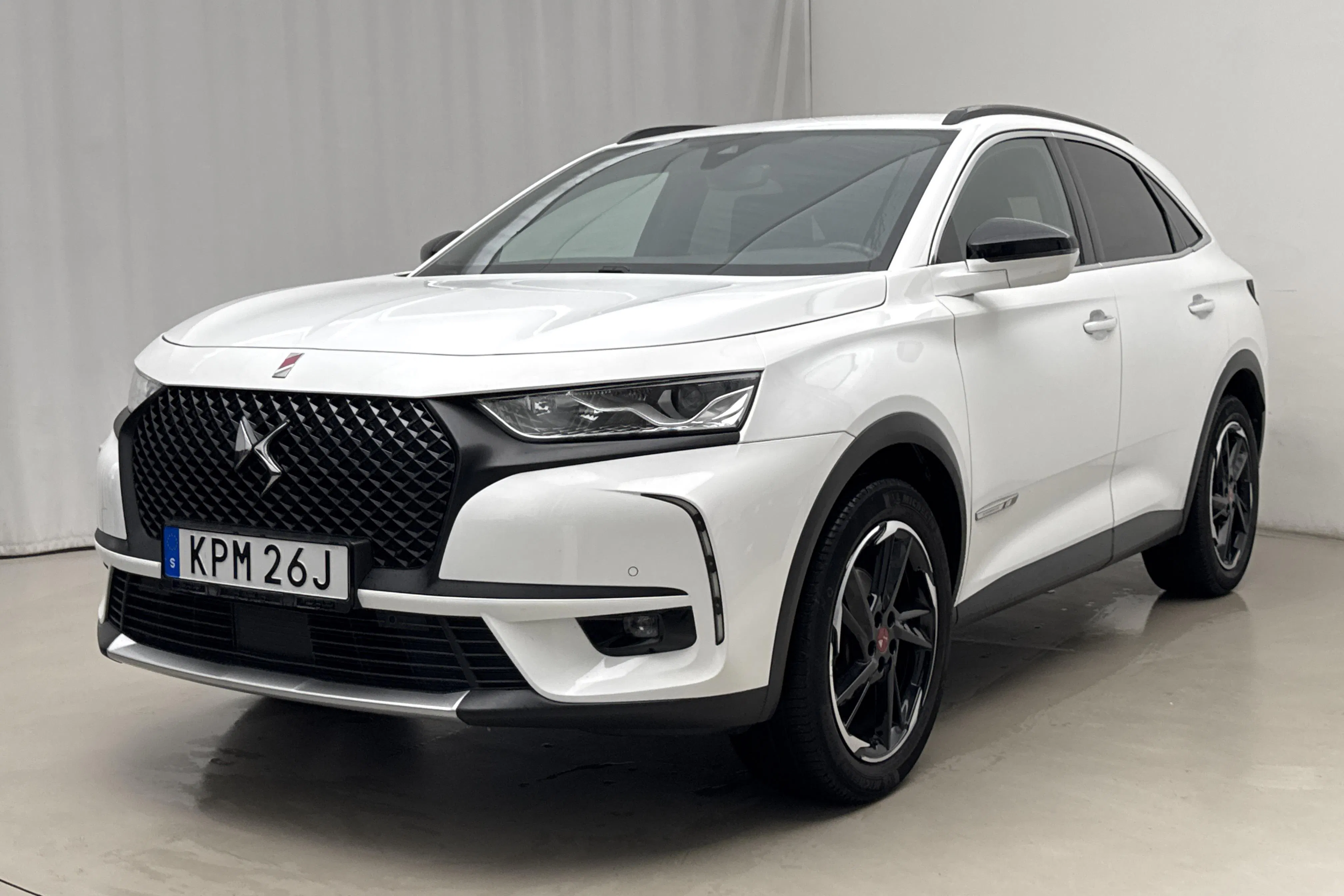 Presentation photo 1 of 19: DS DS7 Crossback PureTech (180hk) - 67 920 km - Automatic - white - 2022