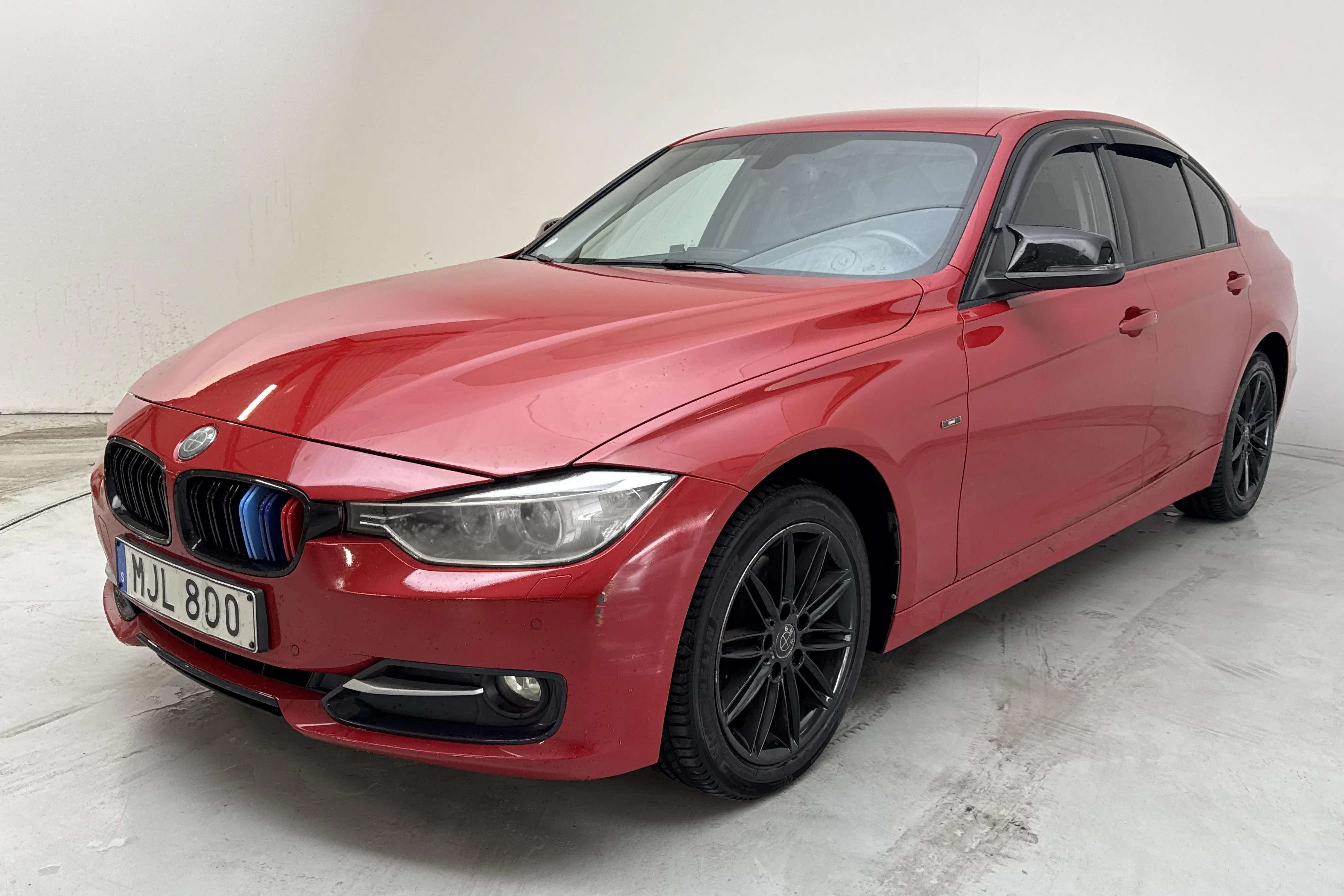 BMW 320d xDrive Sedan, F30 (184hk) på auktion i Kungälv hos Kvdbil