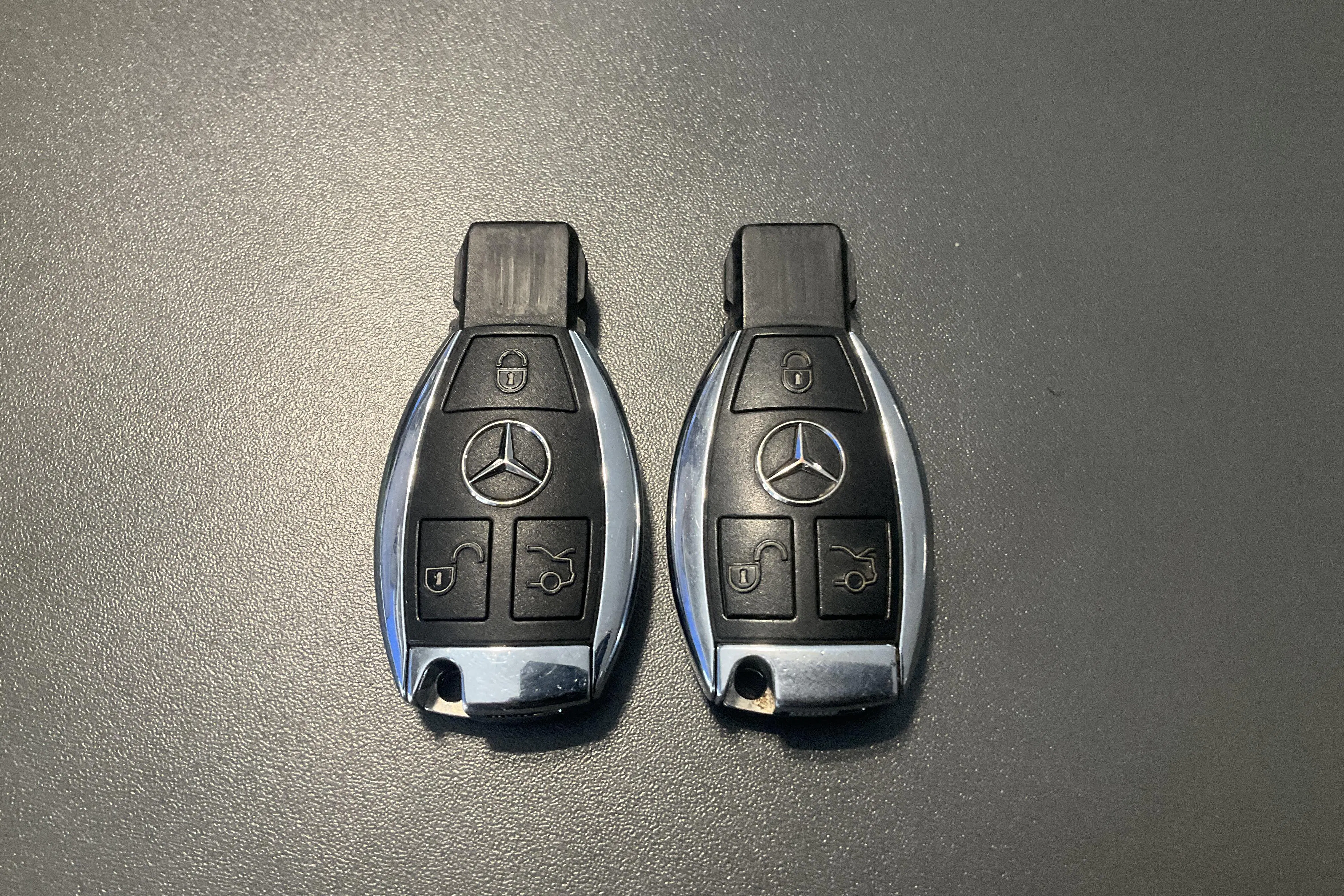 Presentationsfoto 23 av 23: Mercedes GLC 220 d 4MATIC X253 (170hk) - 14 092 mil - Automat - svart - 2016