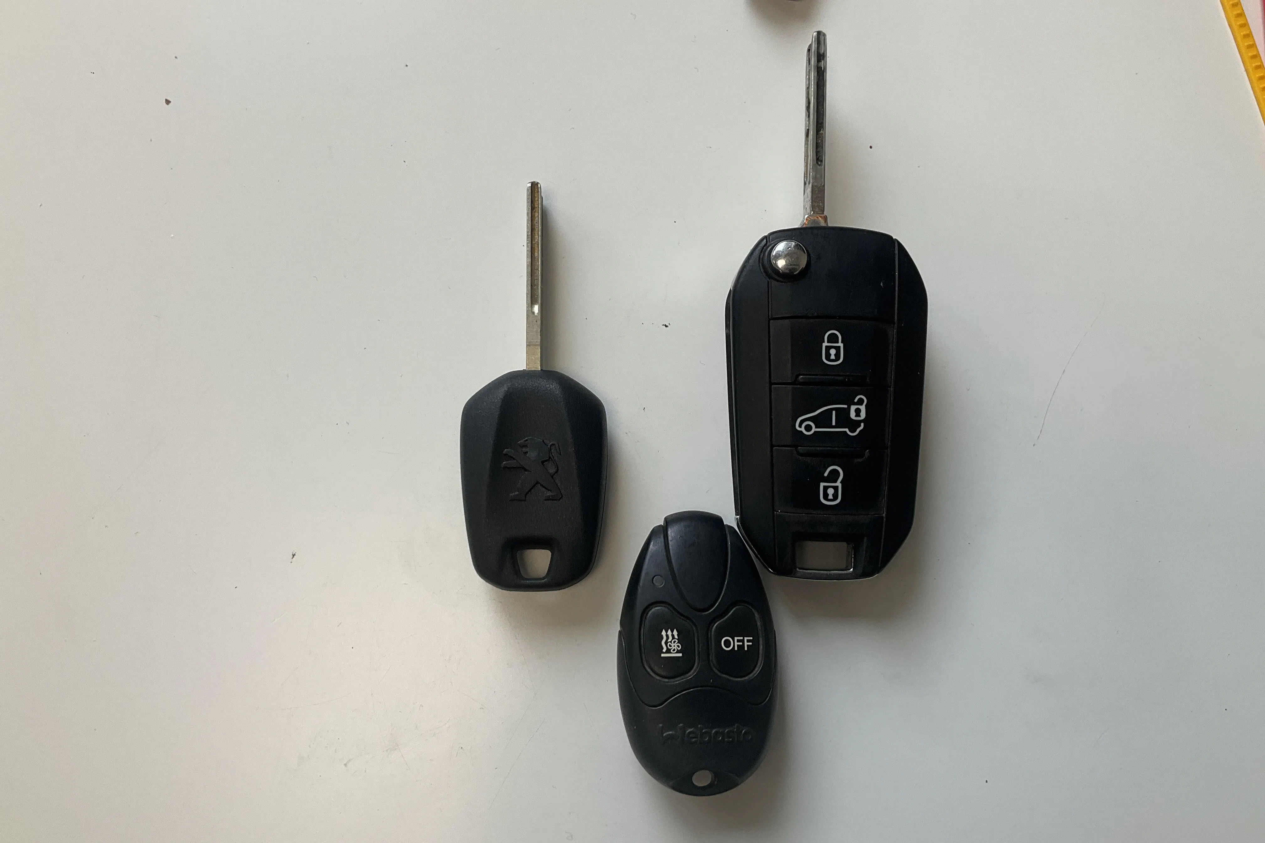 Presentationsfoto 15 av 15: Peugeot Expert BlueHDi Skåp (120hk) - 13 021 mil - Manuell - vit - 2021