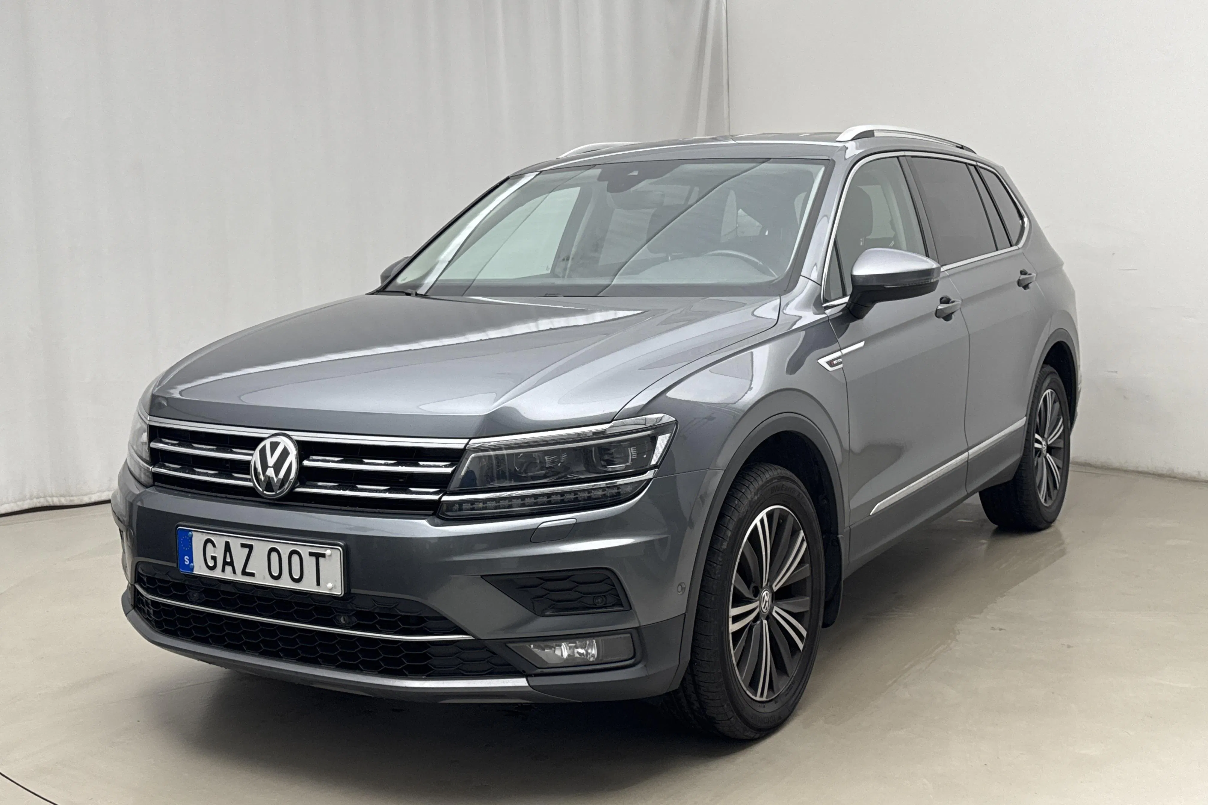 Presentation photo 1 of 20: VW Tiguan Allspace 2.0 TDI 4MOTION (190hk) - 167 170 km - Automatic - gray - 2019