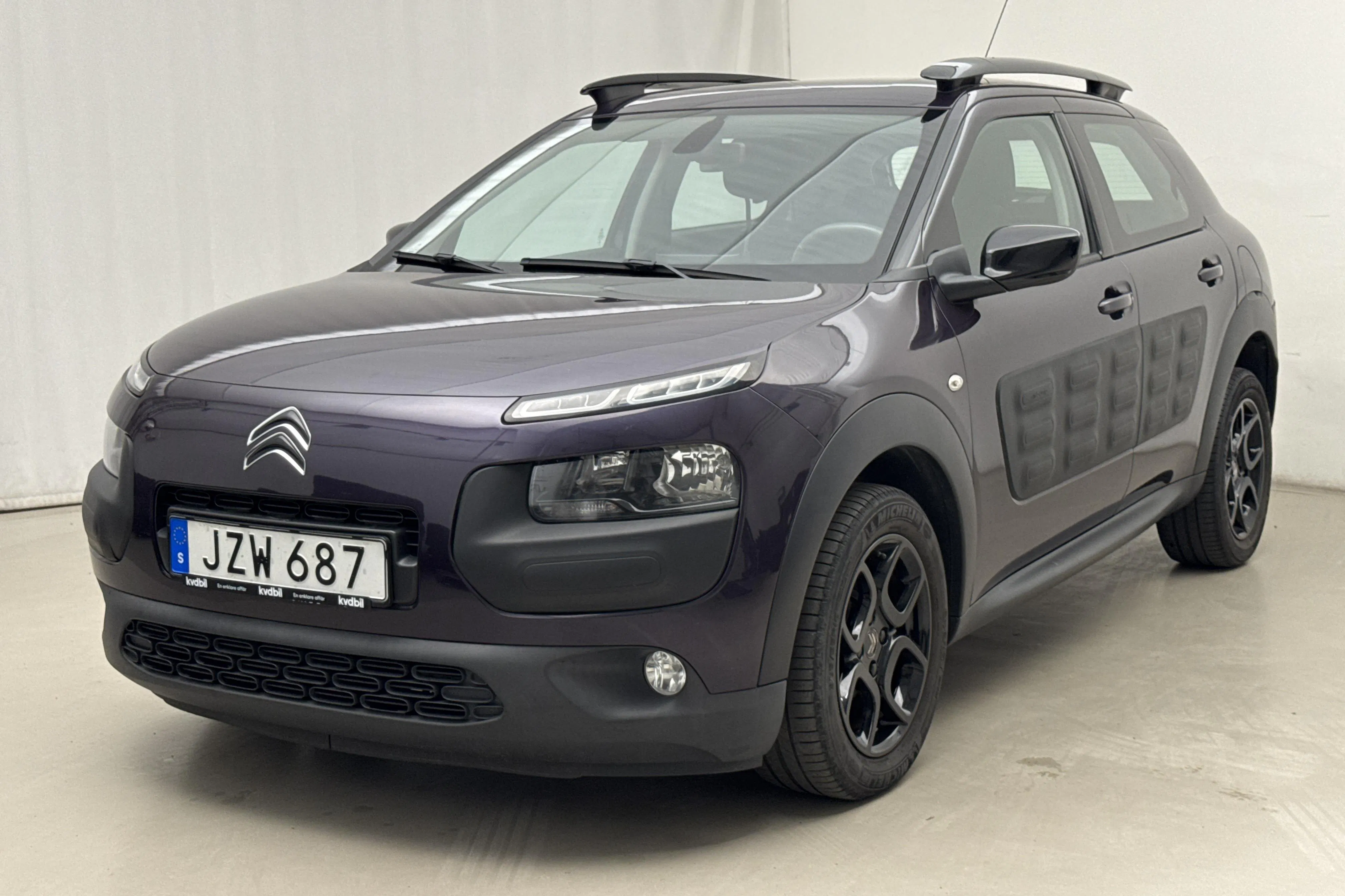 Presentation photo 1 of 15: Citroën C4 Cactus PureTech (82hk) - 85 010 km - Manual - 2015
