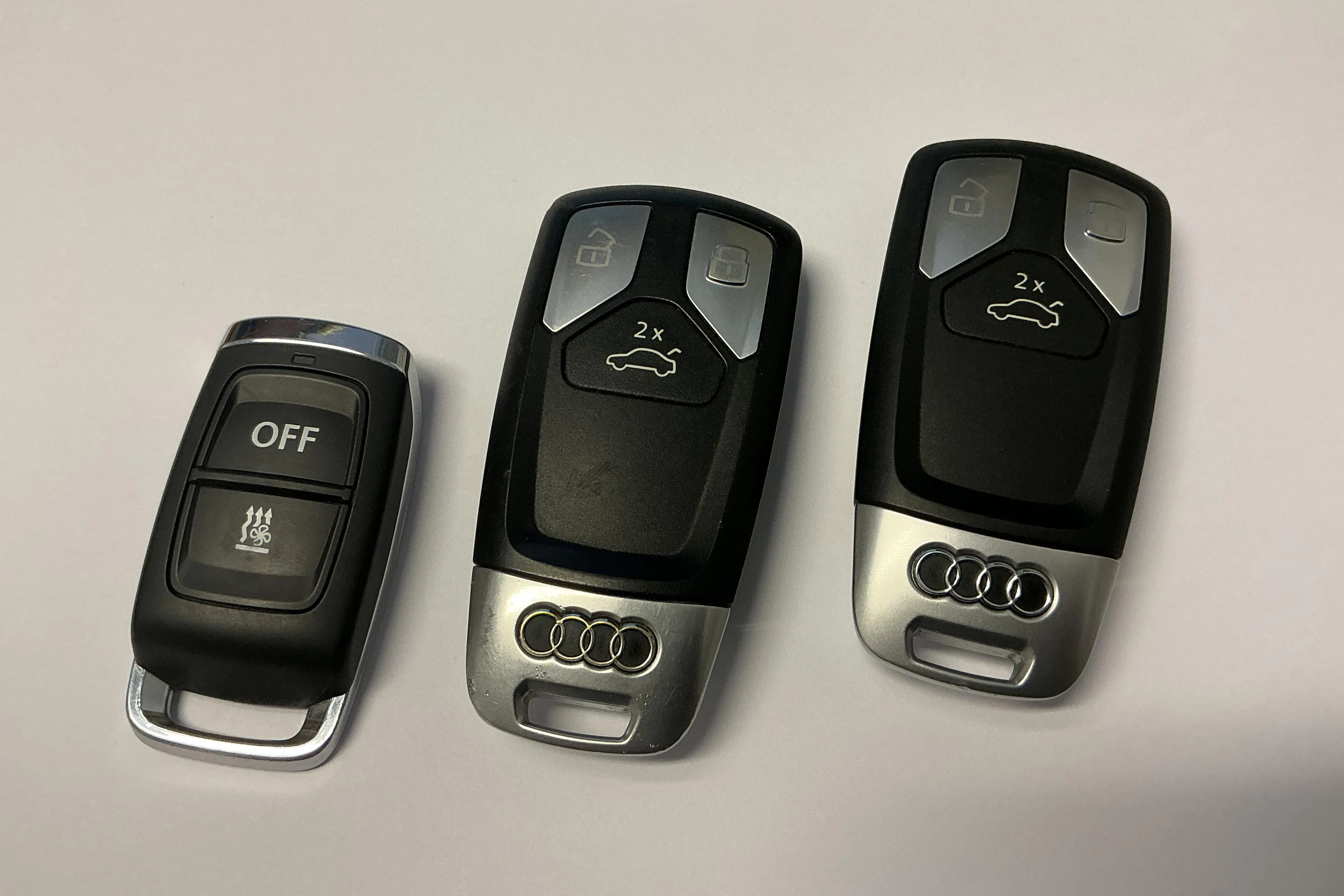 Presentationsfoto 16 av 16: Audi A4 40 TDI quattro (190hk) - 11 621 mil - Automat - vit - 2020