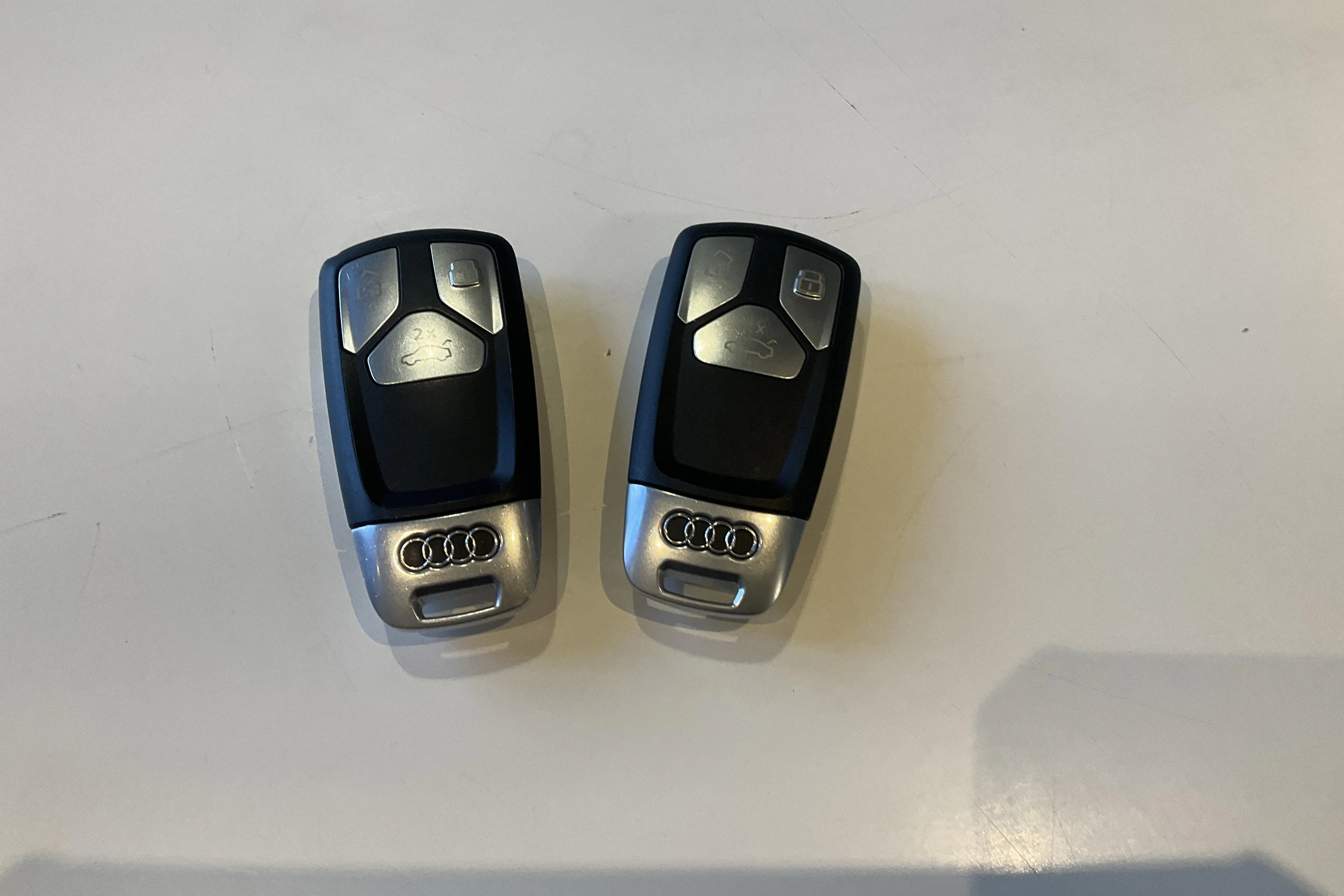 Presentationsfoto 17 av 17: Audi A4 2.0 TFSI g-tron Avant (170hk) - 25 354 mil - Automat - grå - 2020