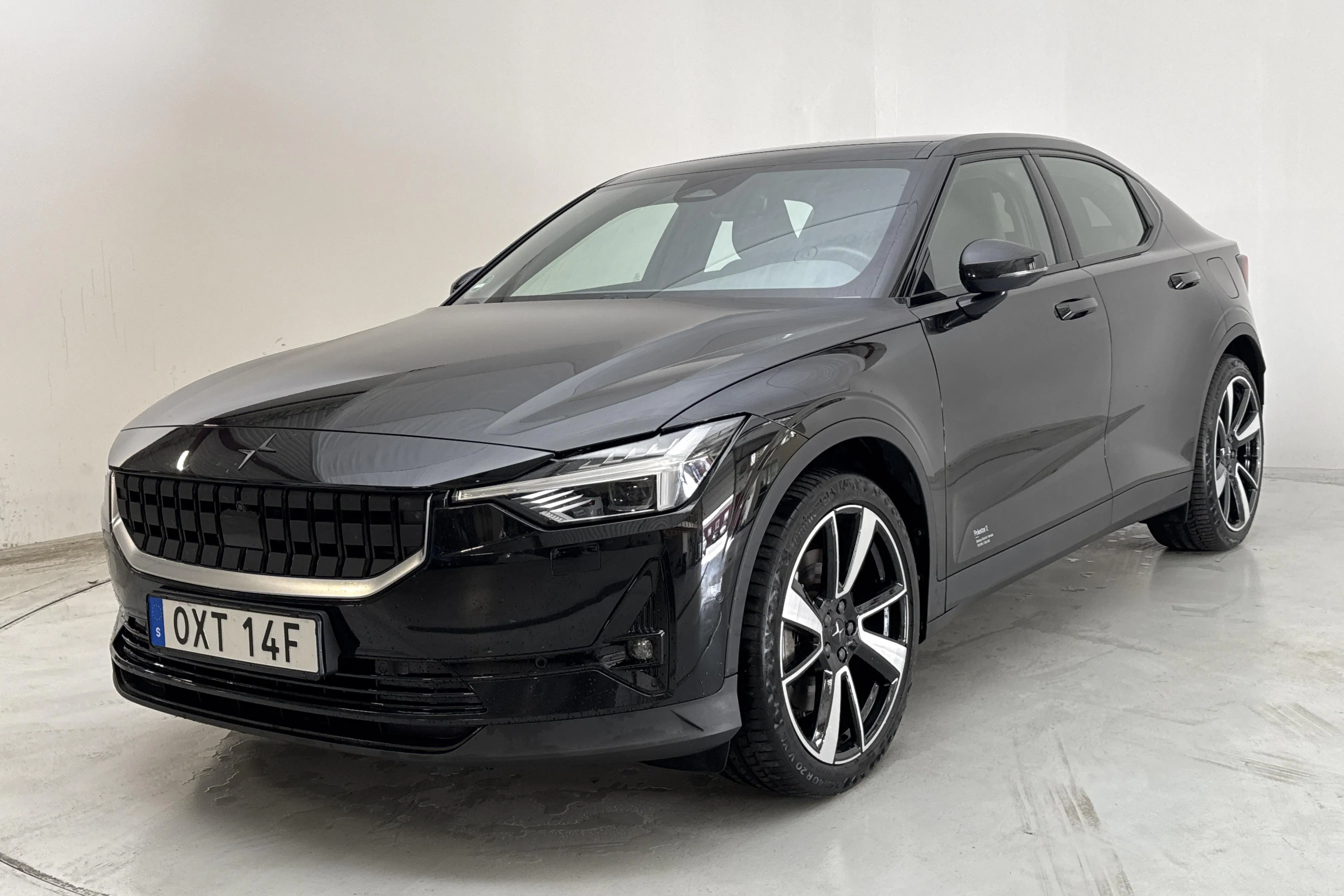 Presentationsfoto 1 av 19: Polestar 2 Long range Dual motor (408hk) - 9 754 mil - Automat - svart - 2021
