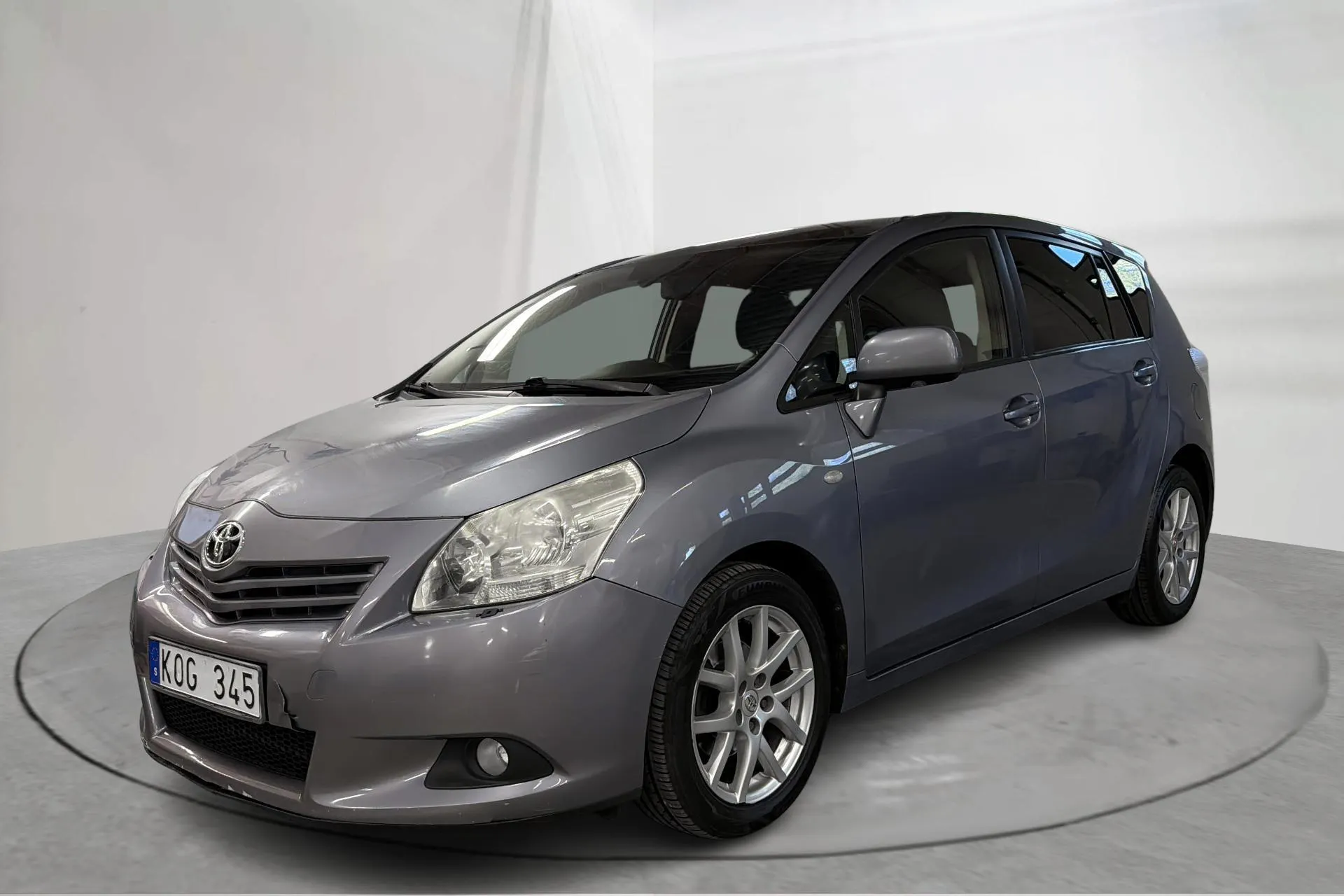 Presentationsfoto 1 av 18: Toyota Verso 1.8 (147hk) - 22 228 mil - Automat - blå - 2010