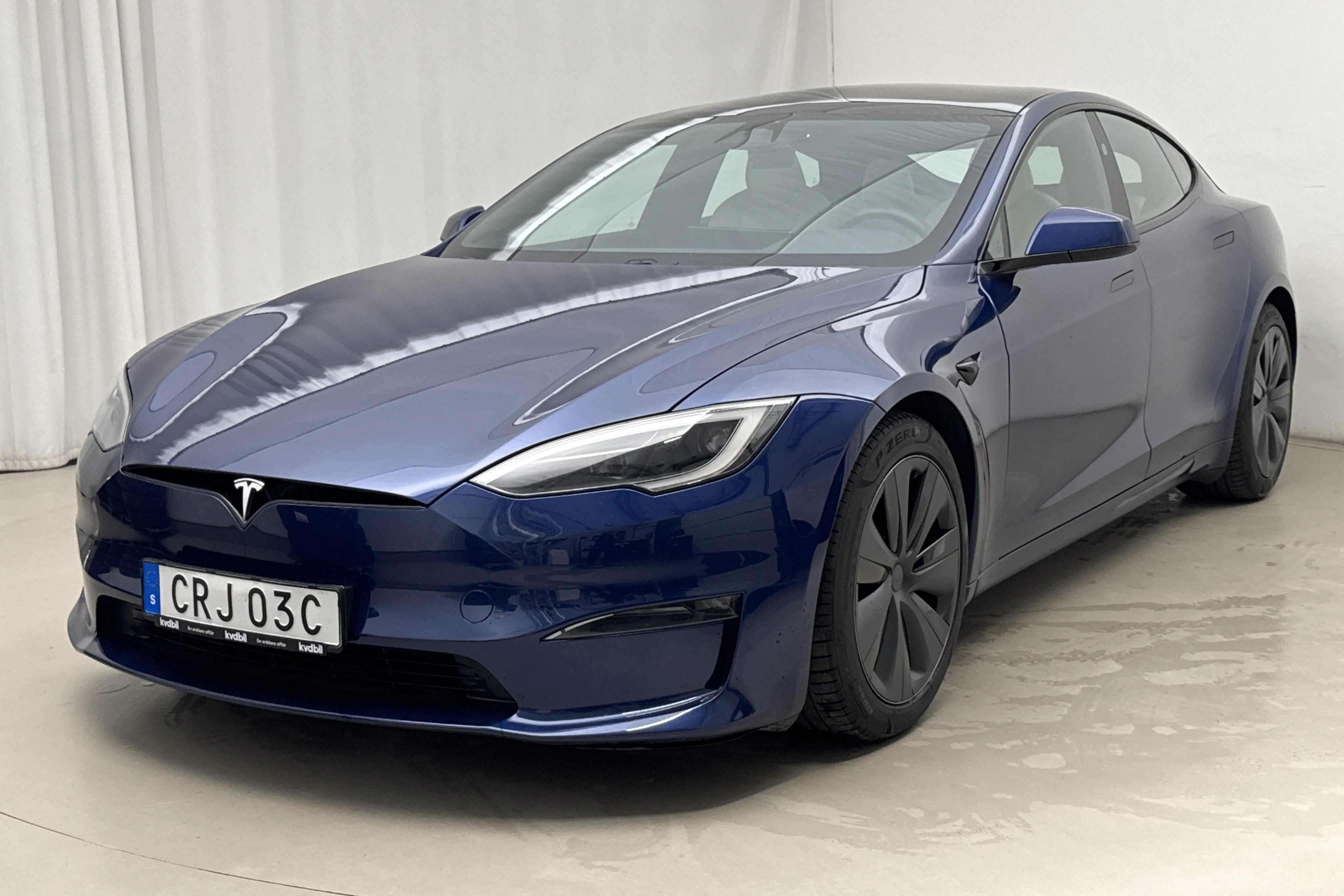 Presentationsfoto 1 av 26: Tesla Model S Dual Motor Long Range AWD - 4 886 mil - Automat - blå - 2023
