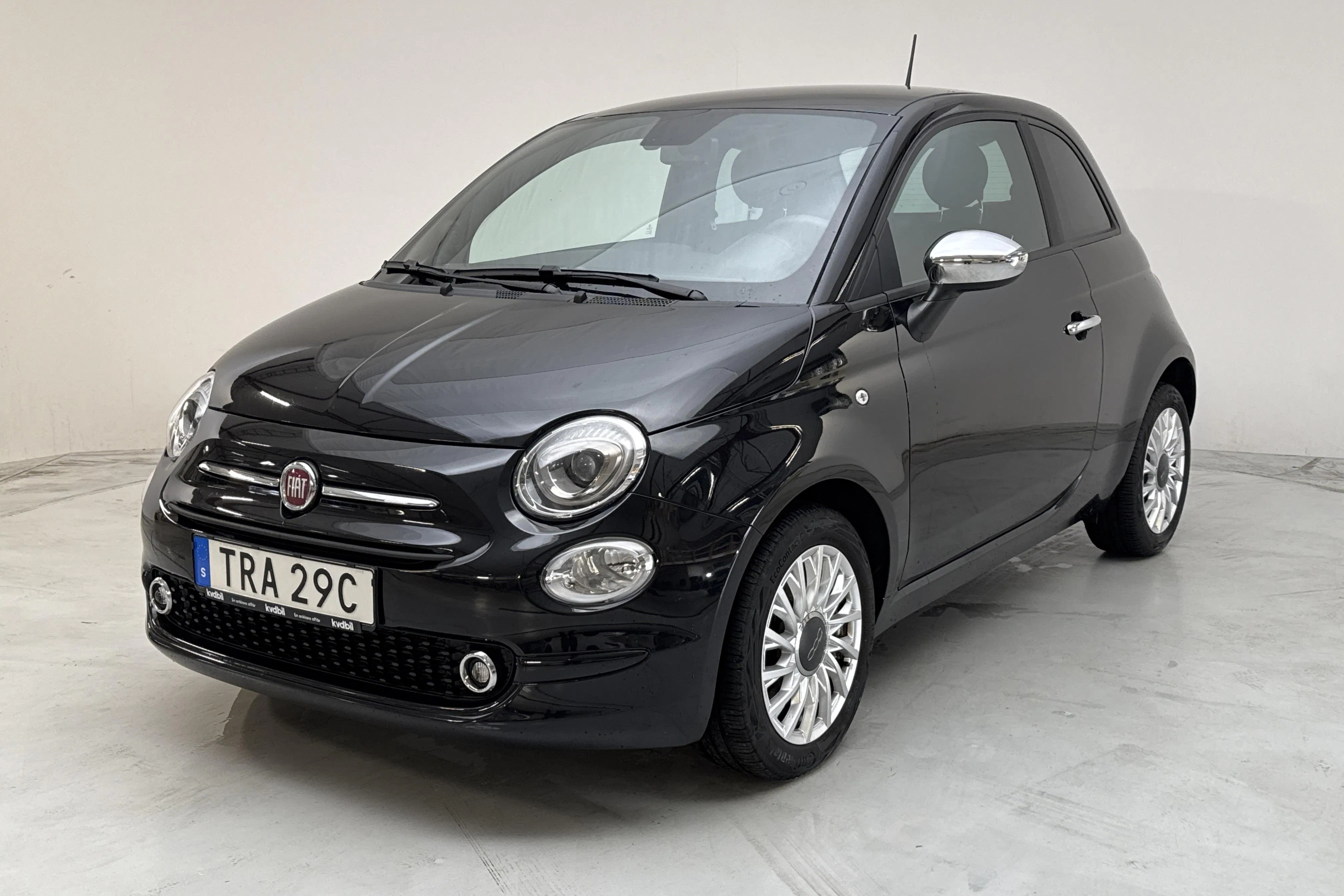 Presentation photo 1 of 12: Fiat 500 Hybrid (70hk) - 59 640 km - Manual - black - 2023