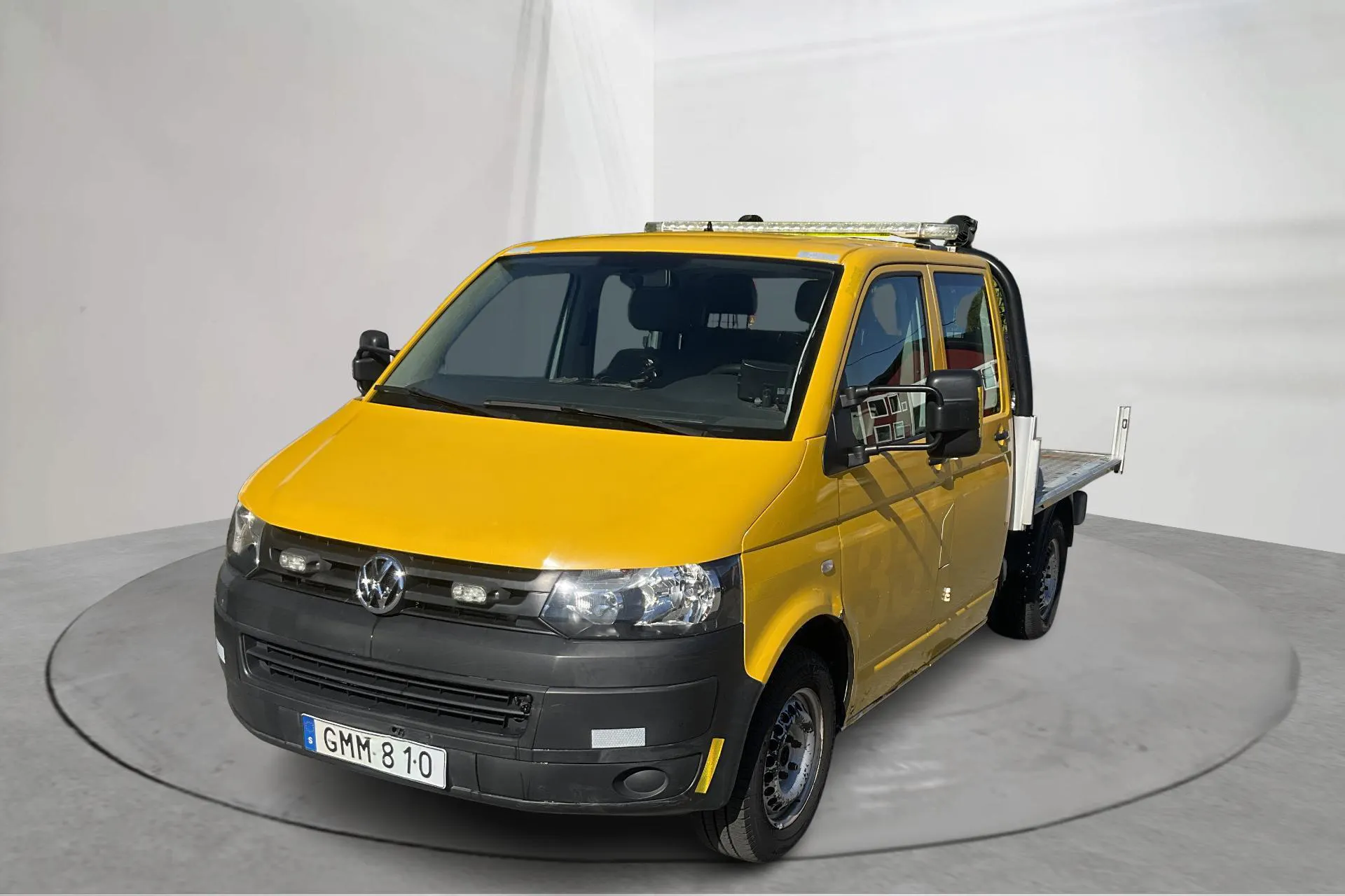 Presentationsfoto 1 av 13: VW Transporter T5 2.0 TDI Pickup (140hk) - 10 594 mil - Automat - vit - 2015