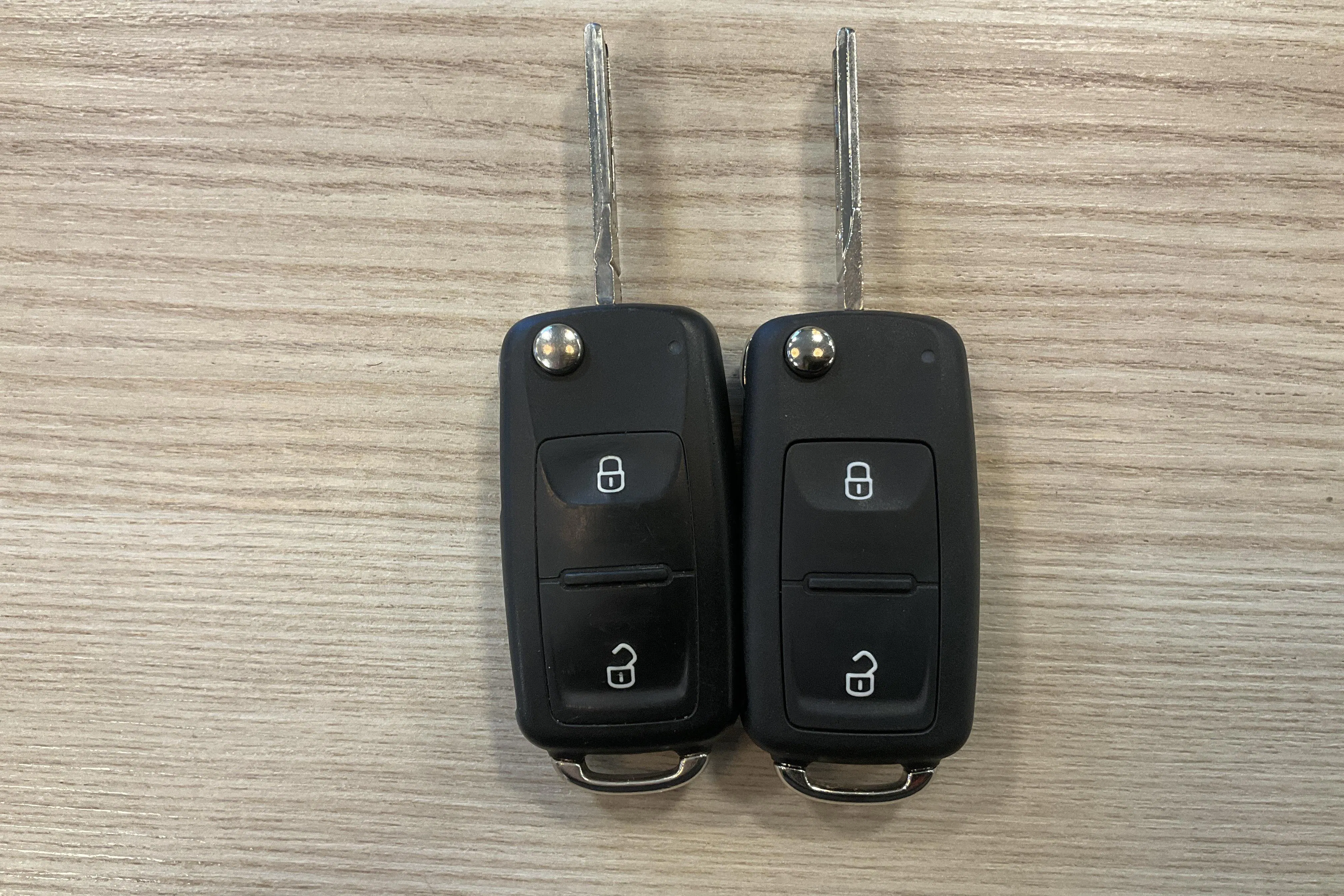 Presentationsfoto 13 av 13: VW Transporter T5 2.0 TDI Pickup (140hk) - 10 594 mil - Automat - vit - 2015