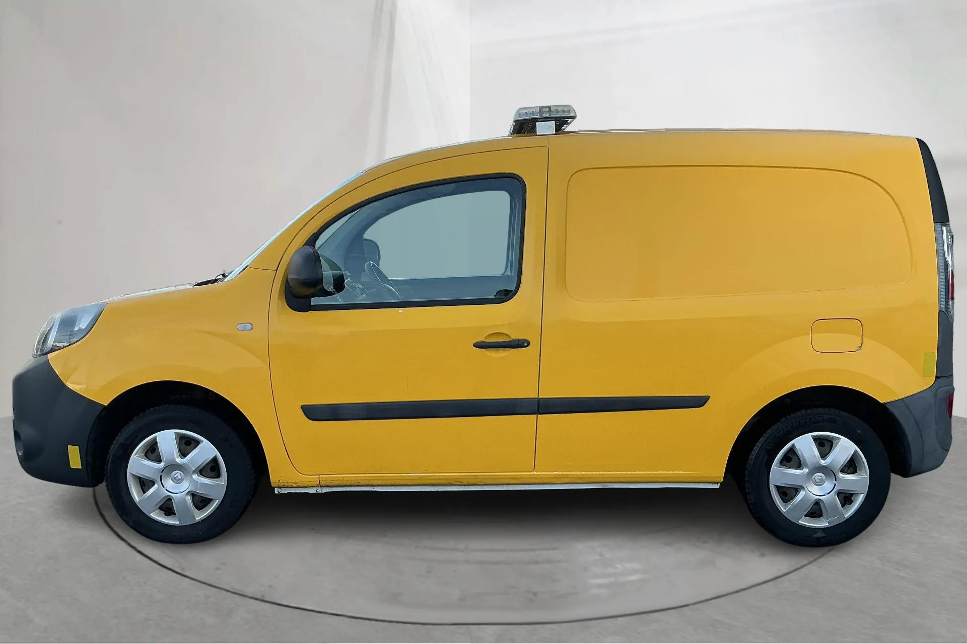 Presentationsfoto 2 av 19: Renault Kangoo II Z.E. 22kWh Skåp (60hk) - 1 208 mil - Automat - vit - 2017