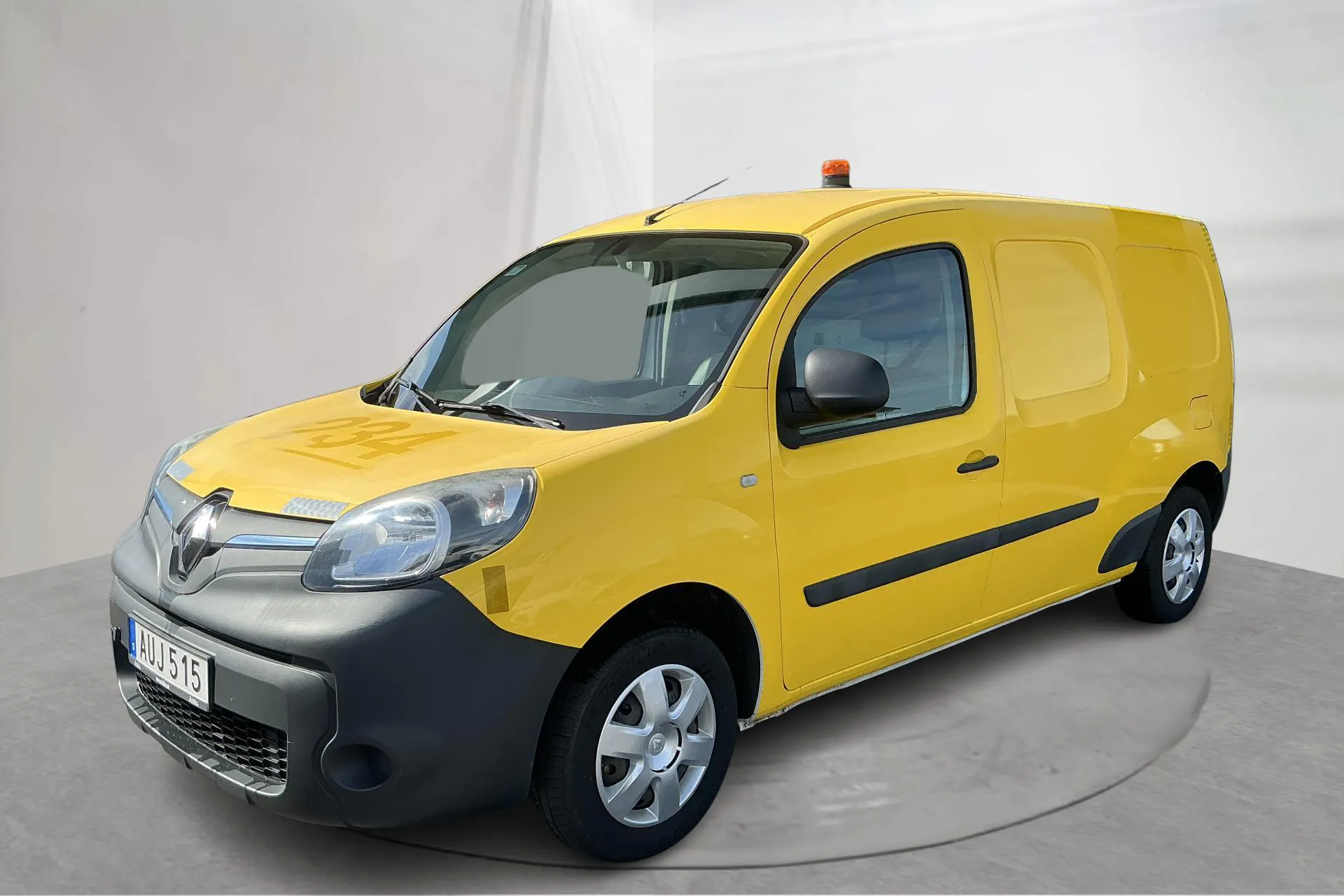 Presentationsfoto 1 av 16: Renault Kangoo II Z.E. 22kWh Maxi Skåp (60hk) - 1 443 mil - Automat - vit - 2015