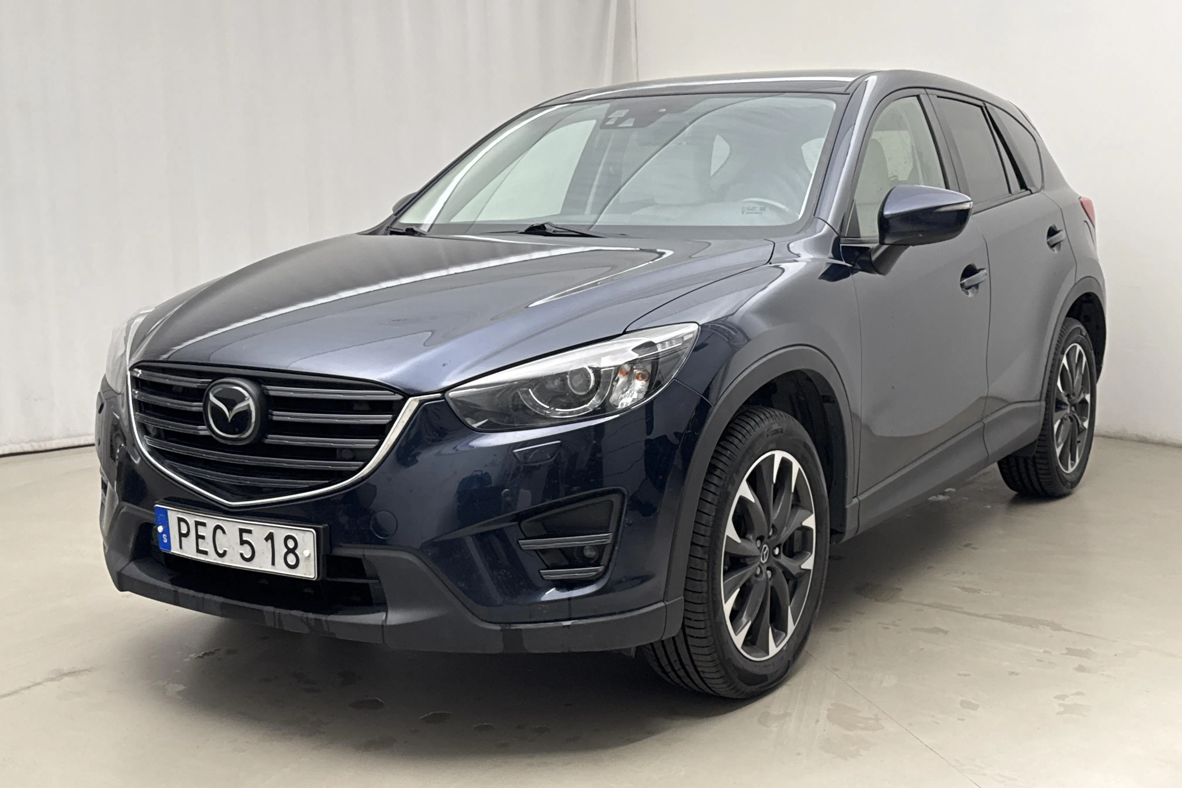 Presentation photo 1 of 18: Mazda CX-5 2.5 AWD (192hk) - 132 720 km - Automatic - blue - 2017