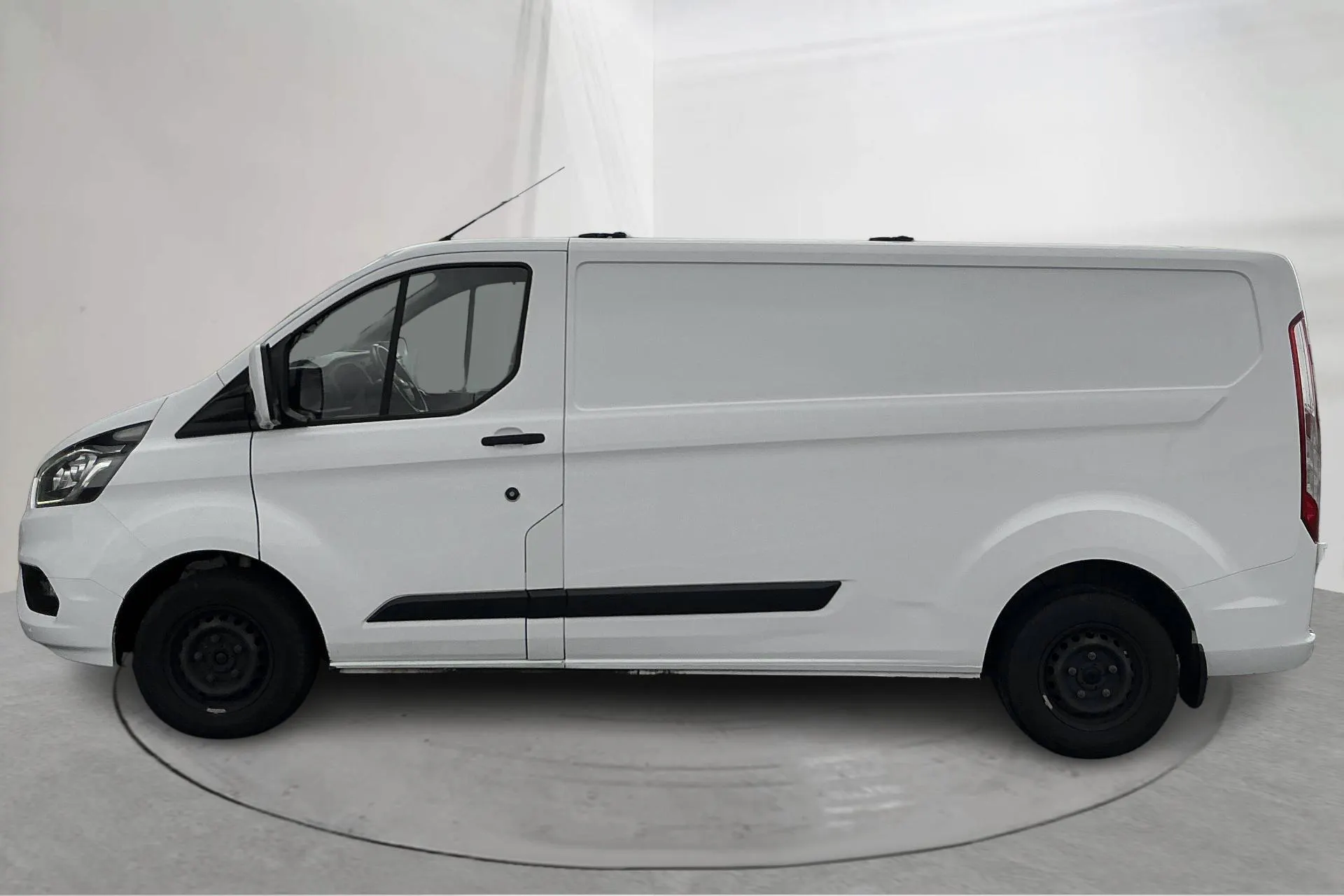 Presentationsfoto 2 av 15: Ford Transit Custom 300 (130hk) - 15 916 mil - Manuell - vit - 2020