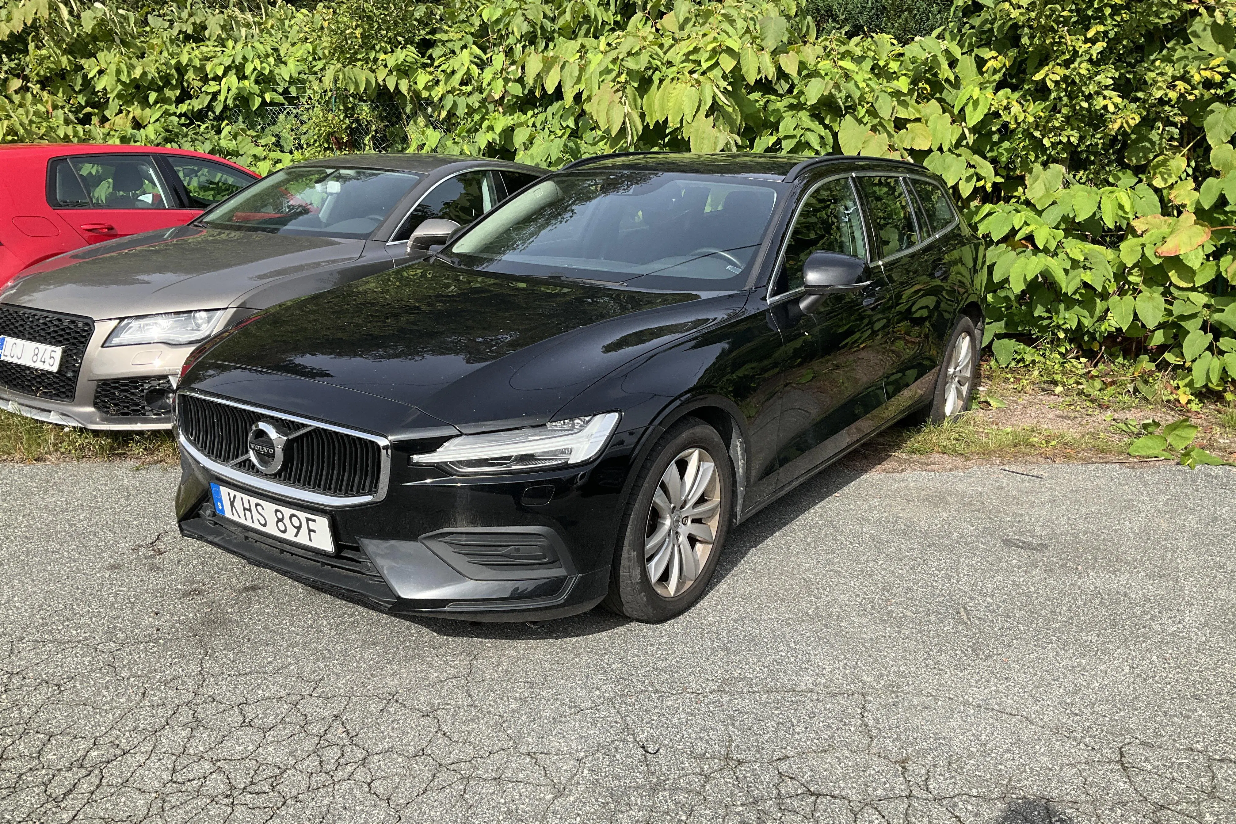 Presentation photo 1 of 15: Volvo V60 B4 Mildhybrid, Diesel (197hk) - 203 430 km - Automatic - black - 2022
