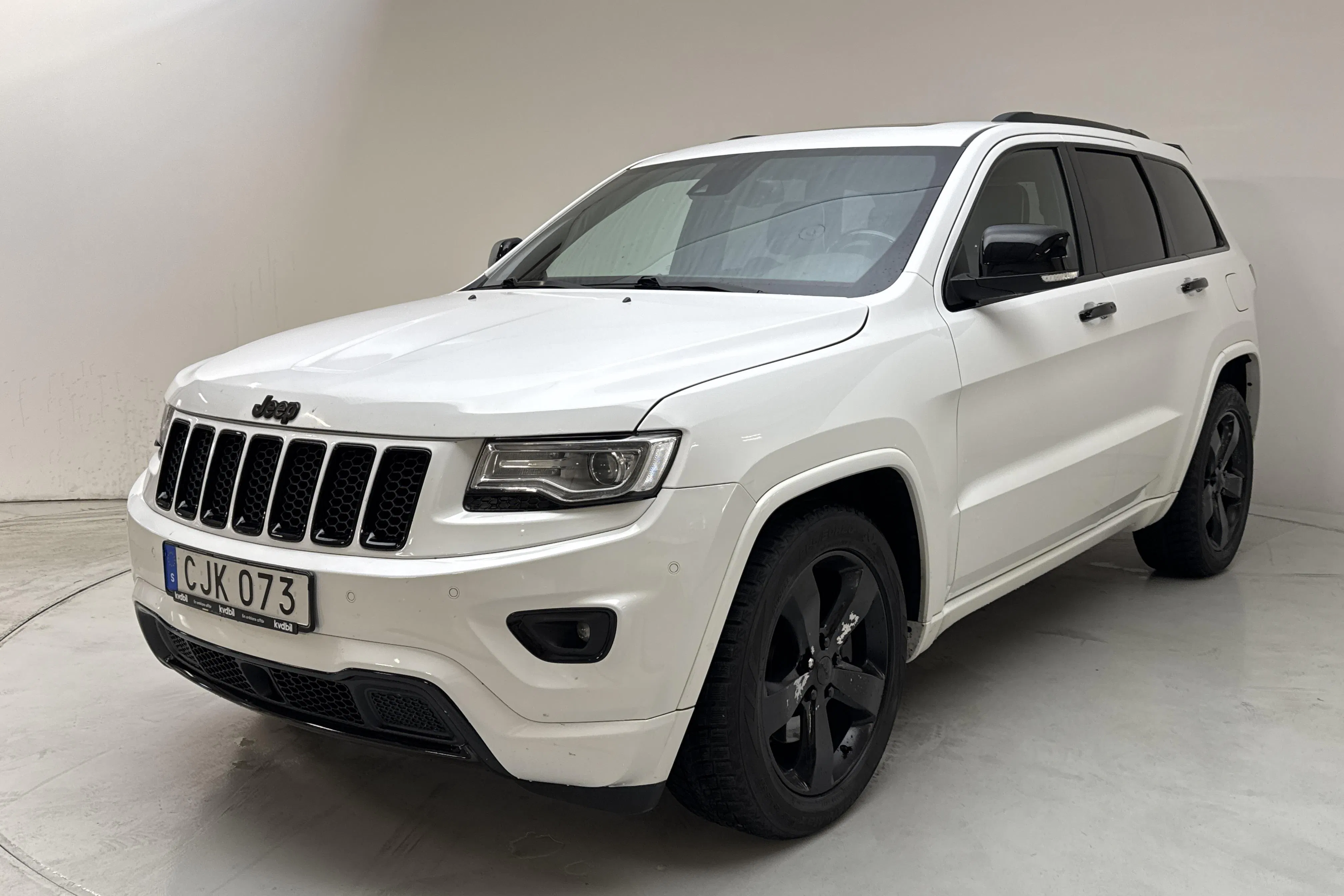 Presentation photo 1 of 14: Jeep Grand Cherokee 3.0 CRD V6 AWD (250hk) - 123 980 km - Automatic - white - 2015