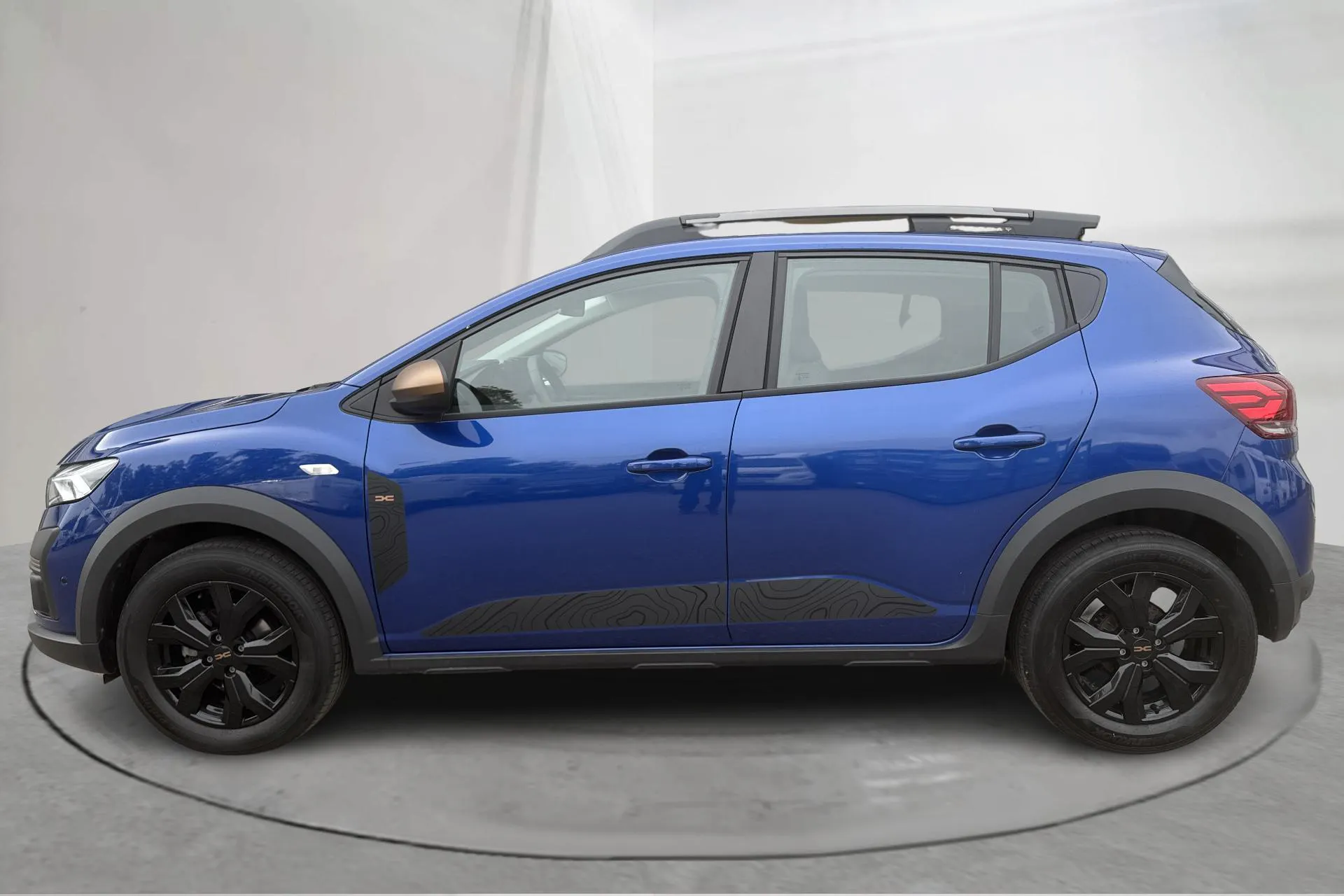Presentation photo 2 of 12: Dacia Sandero Stepway 1.0 TCe (90hk) - 22 430 km - Automatic - blue - 2024