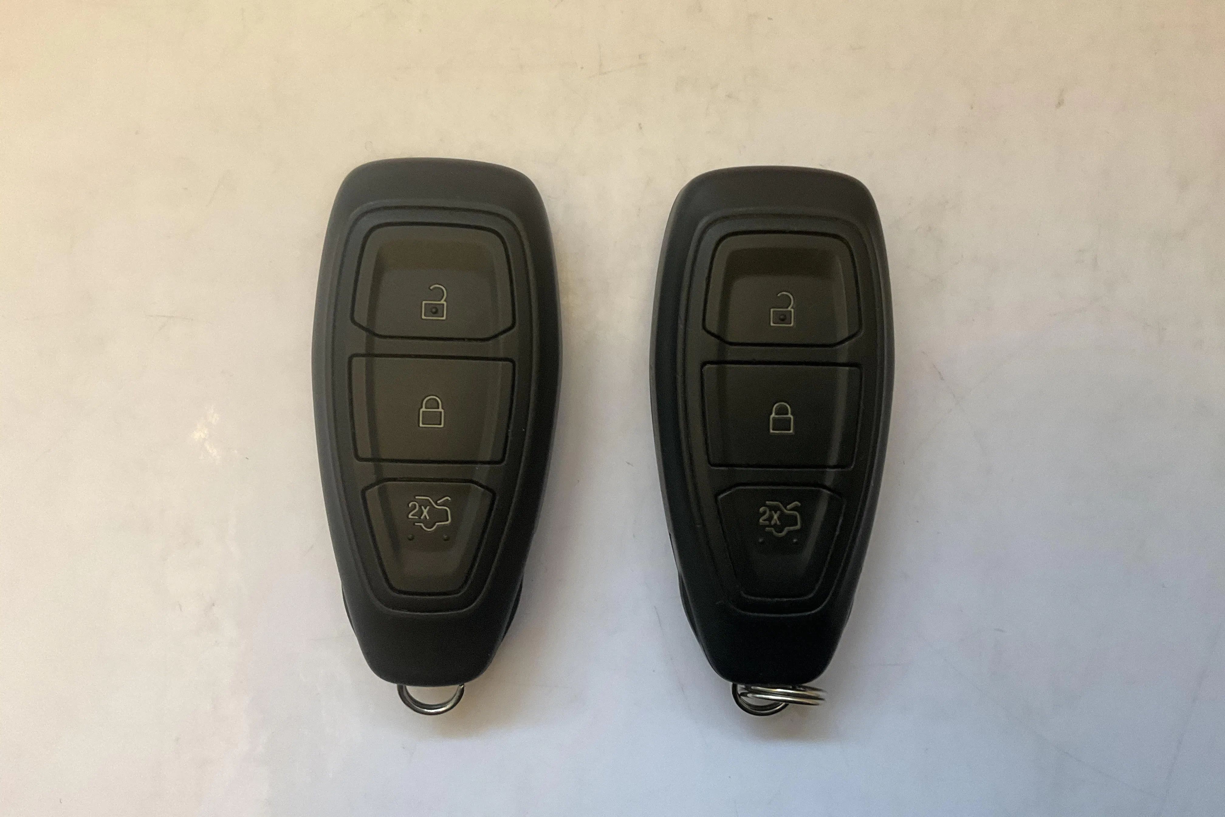 Presentationsfoto 12 av 12: Ford Kuga 1.5 EcoBoost AWD (175hk) - 3 992 mil - Automat - vit - 2019