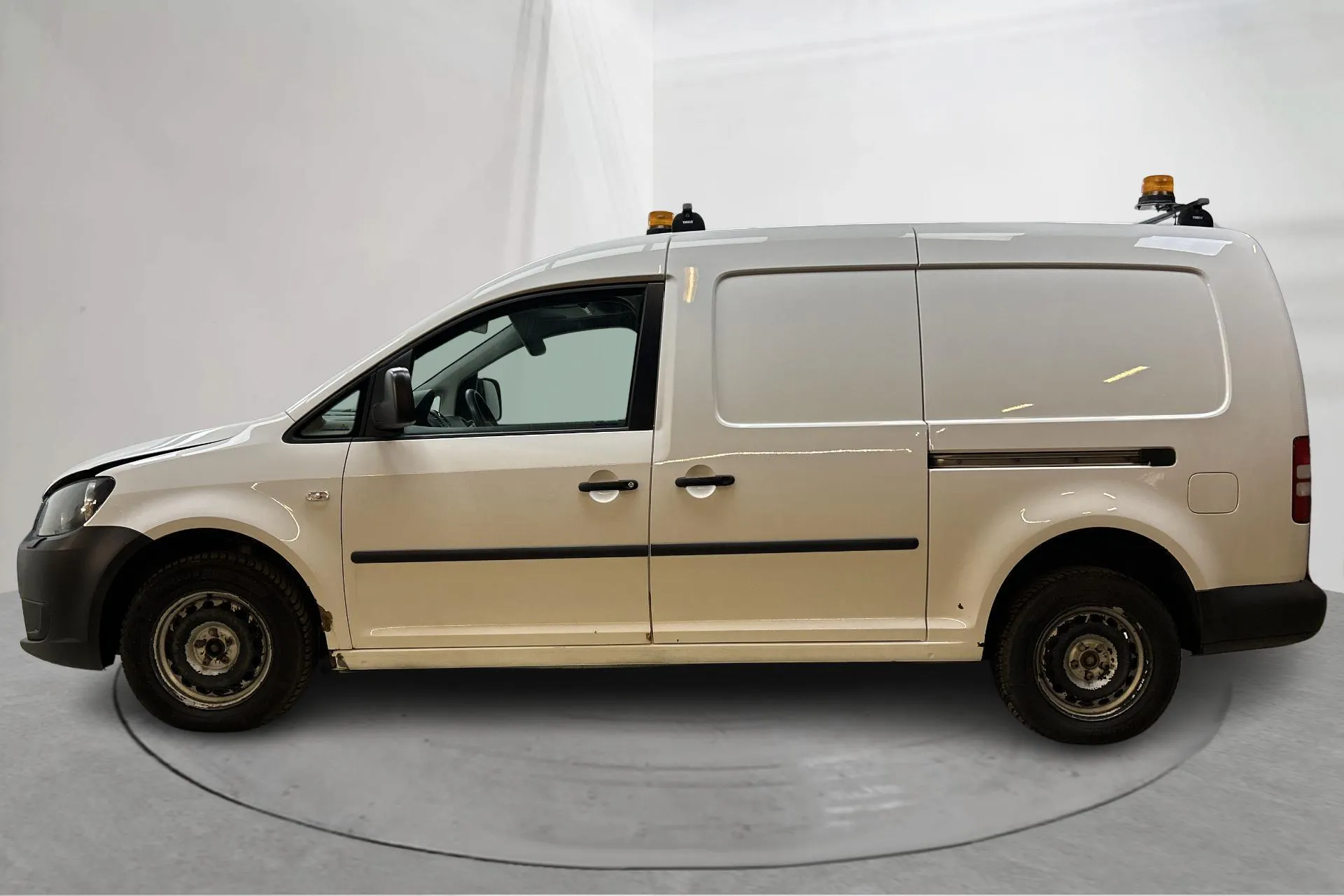 Presentationsfoto 2 av 13: VW Caddy 2.0 TDI Maxi Skåp 4-motion (110hk) - 22 979 mil - Manuell - 2014