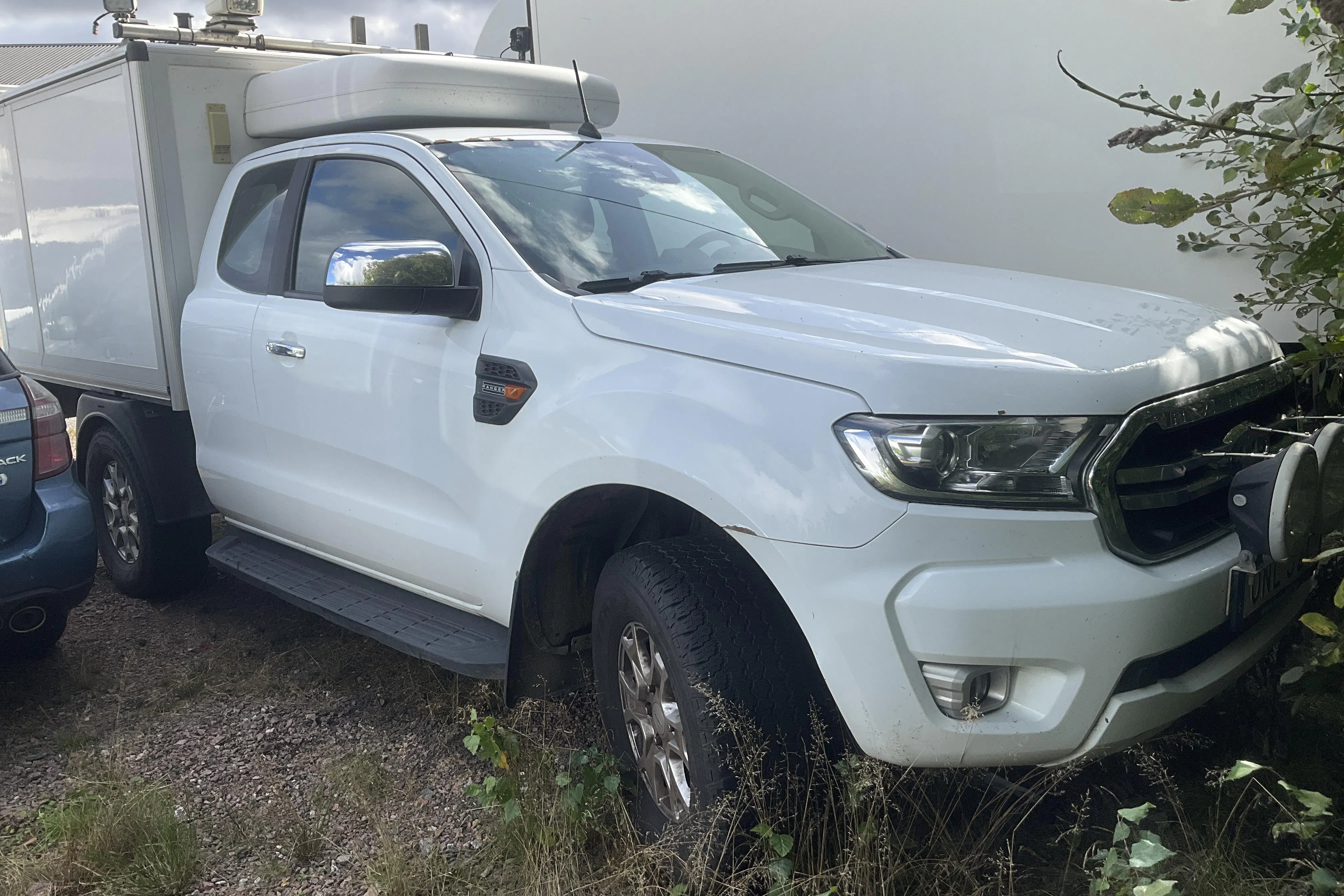 Presentationsfoto 1 av 11: Ford Ranger 2.0 TDCi 4WD (170hk) - 23 676 mil - Manuell - vit - 2019