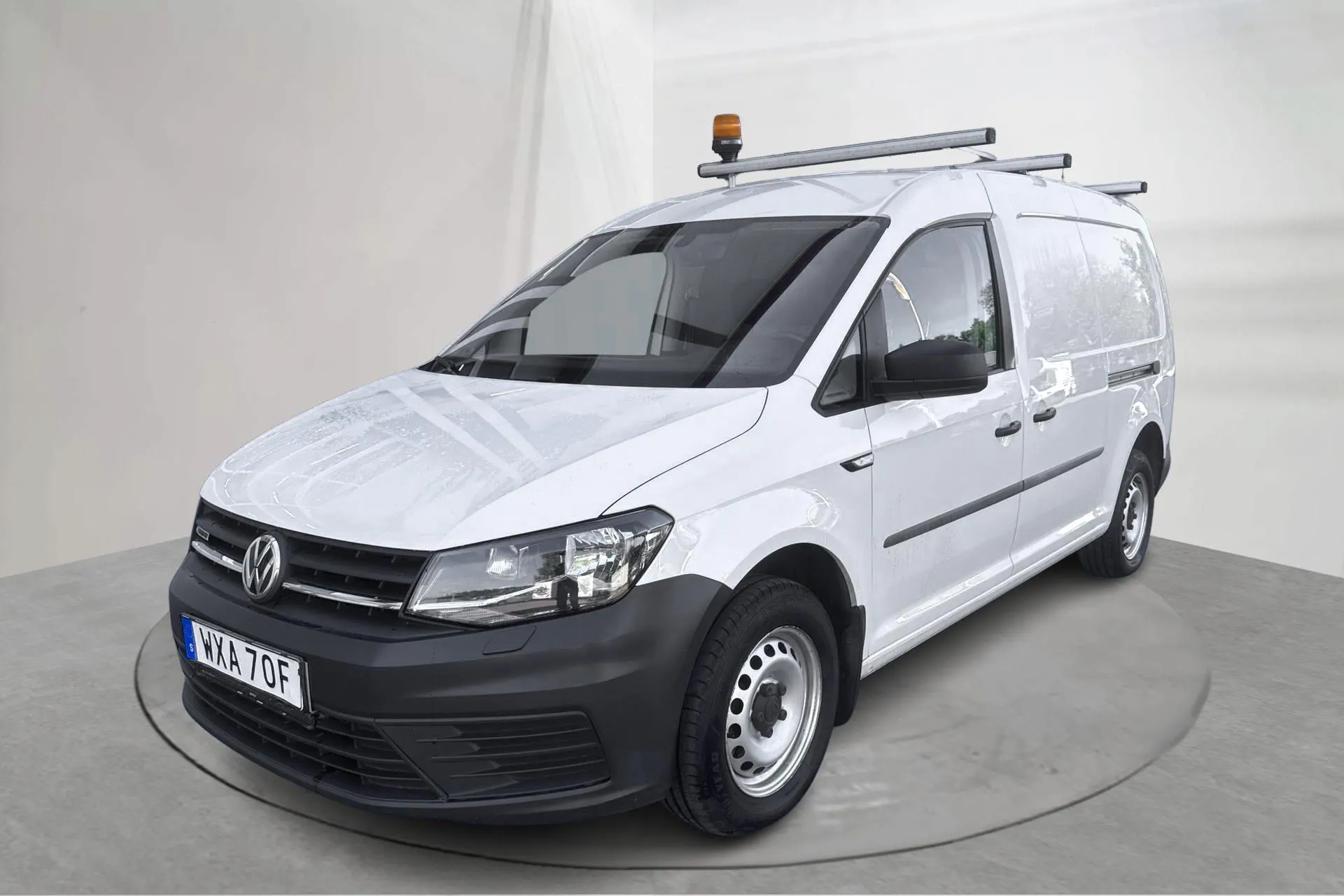 Presentationsfoto 1 av 19: VW Caddy 2.0 TDI Maxi Skåp 4MOTION (122hk) - 13 791 mil - Manuell - vit - 2020