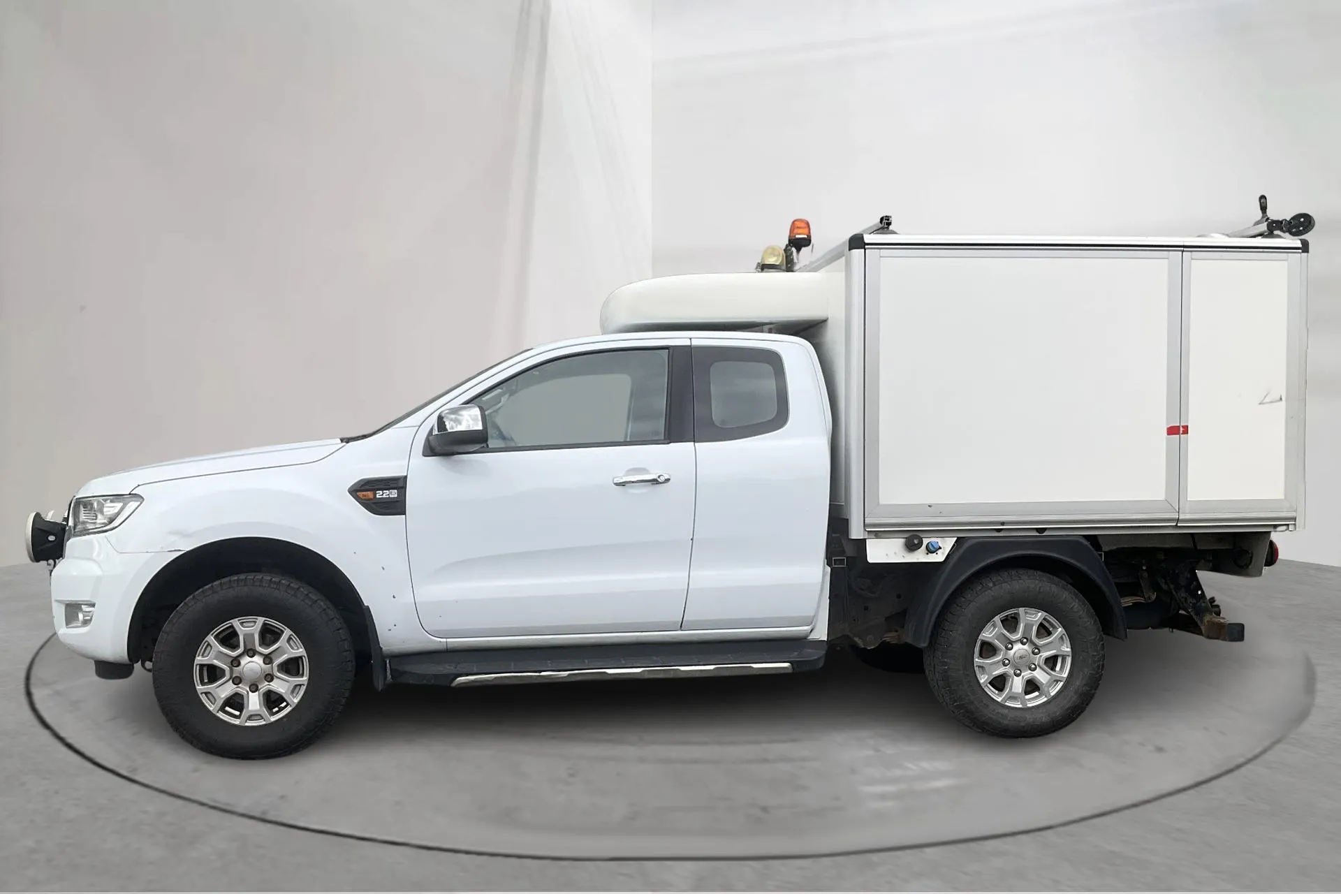 Presentationsfoto 2 av 13: Ford Ranger 2.2 TDCi 4WD (160hk) - 23 432 mil - Manuell - vit - 2018