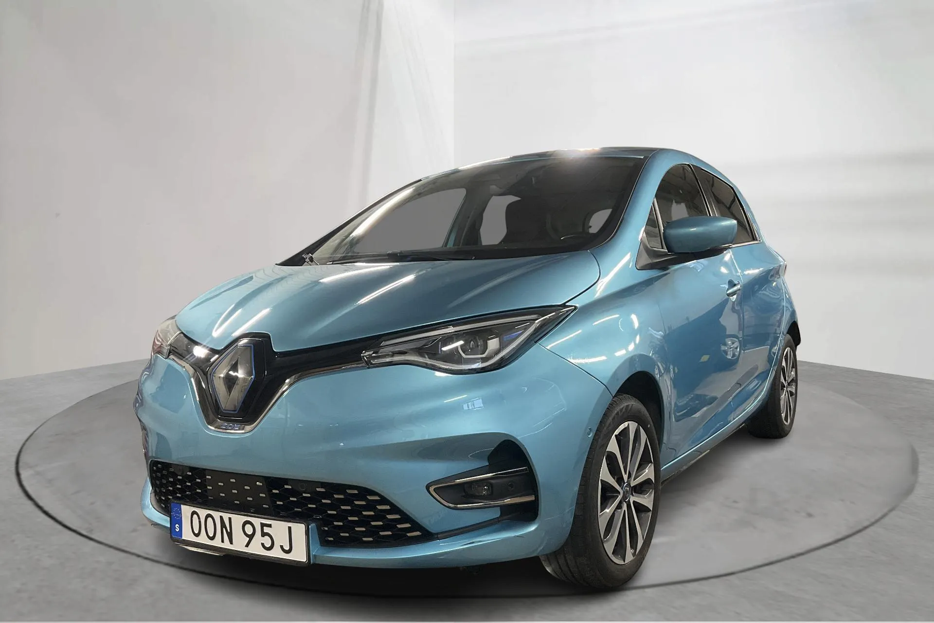 Presentationsfoto 1 av 19: Renault Zoe 52kWh R135 (135hk) - 5 921 mil - Automat - Ljusblå - 2020